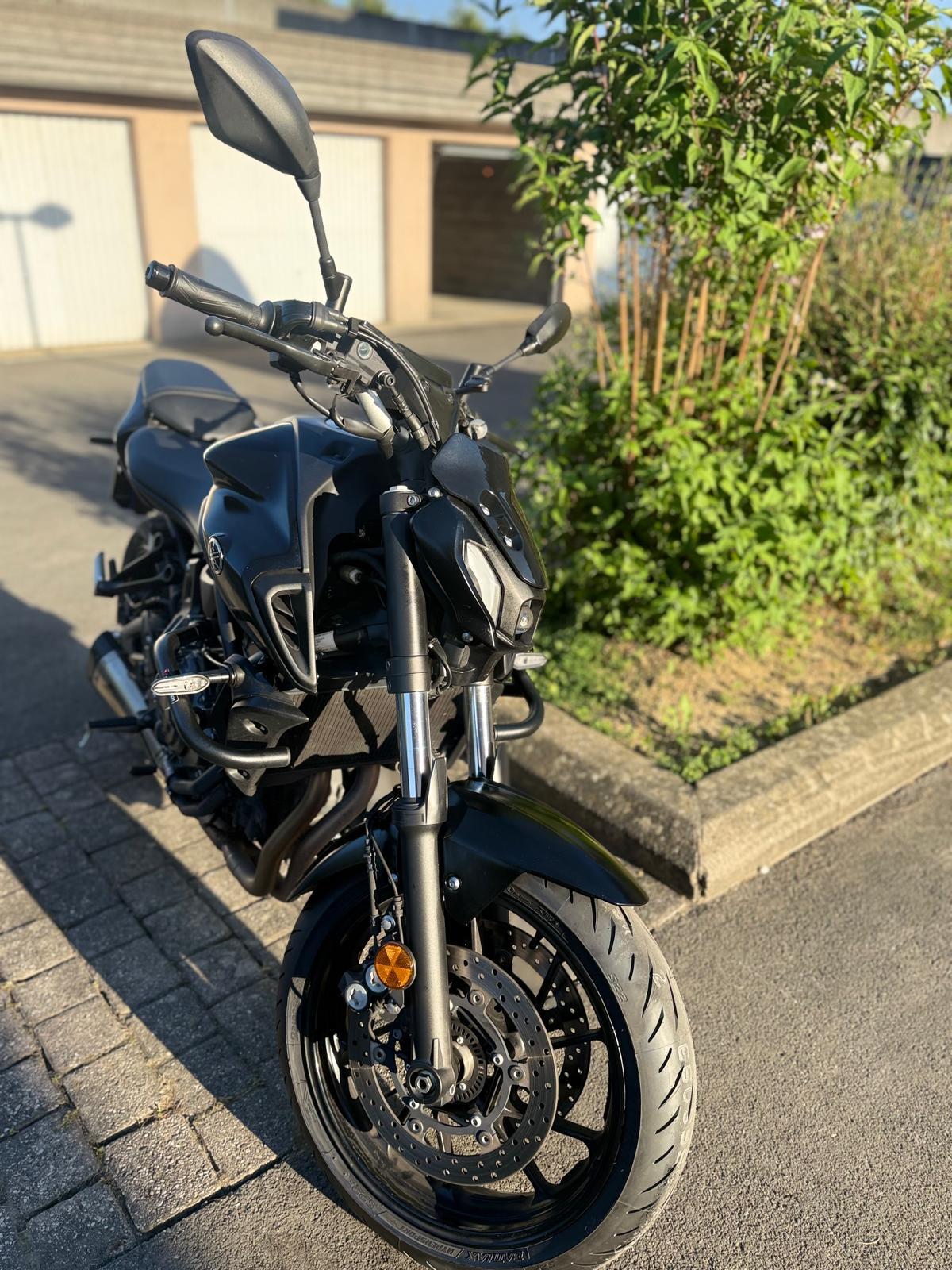 YAMAHA MT-07-image-2