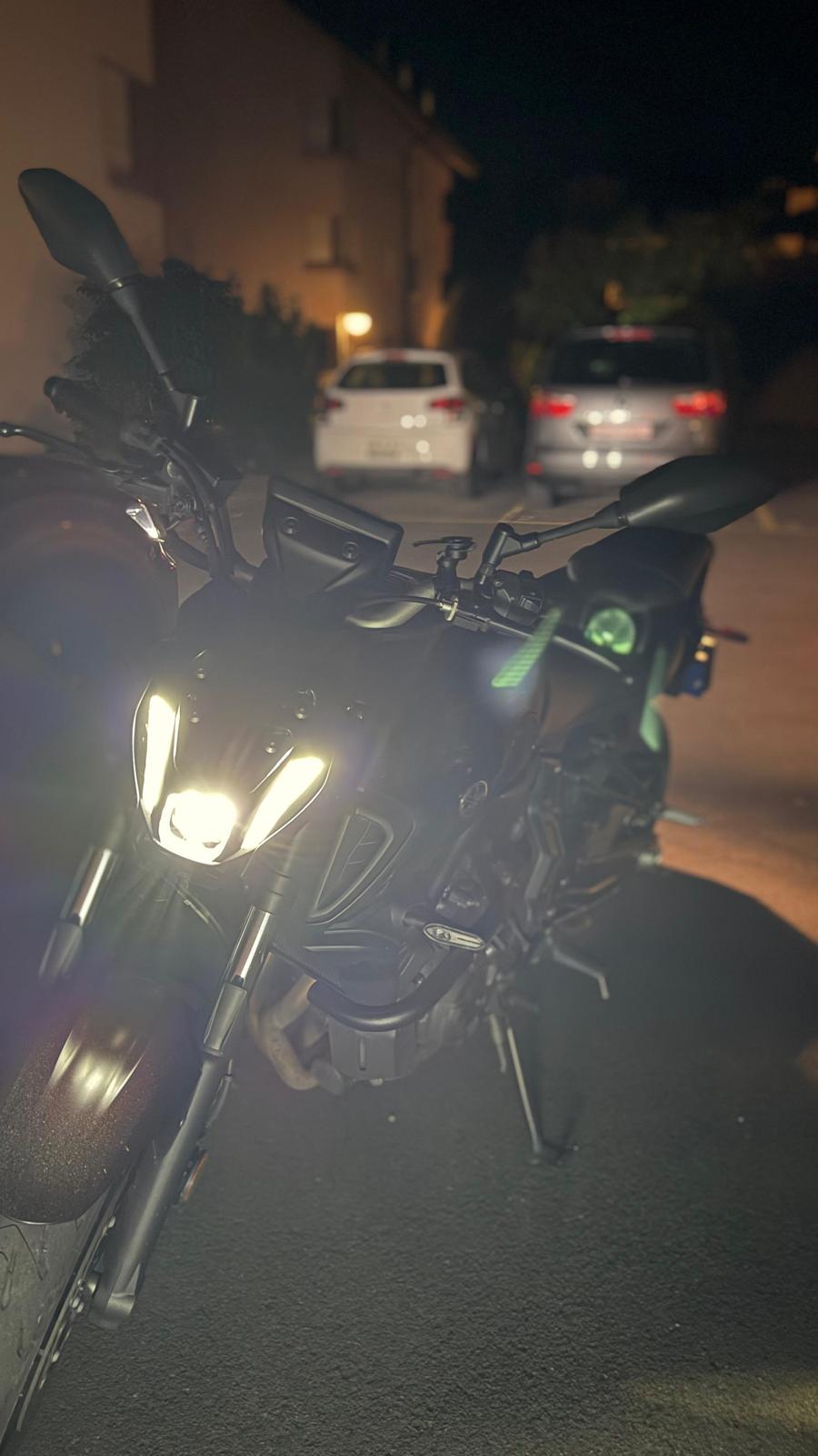 YAMAHA MT-07-image-10