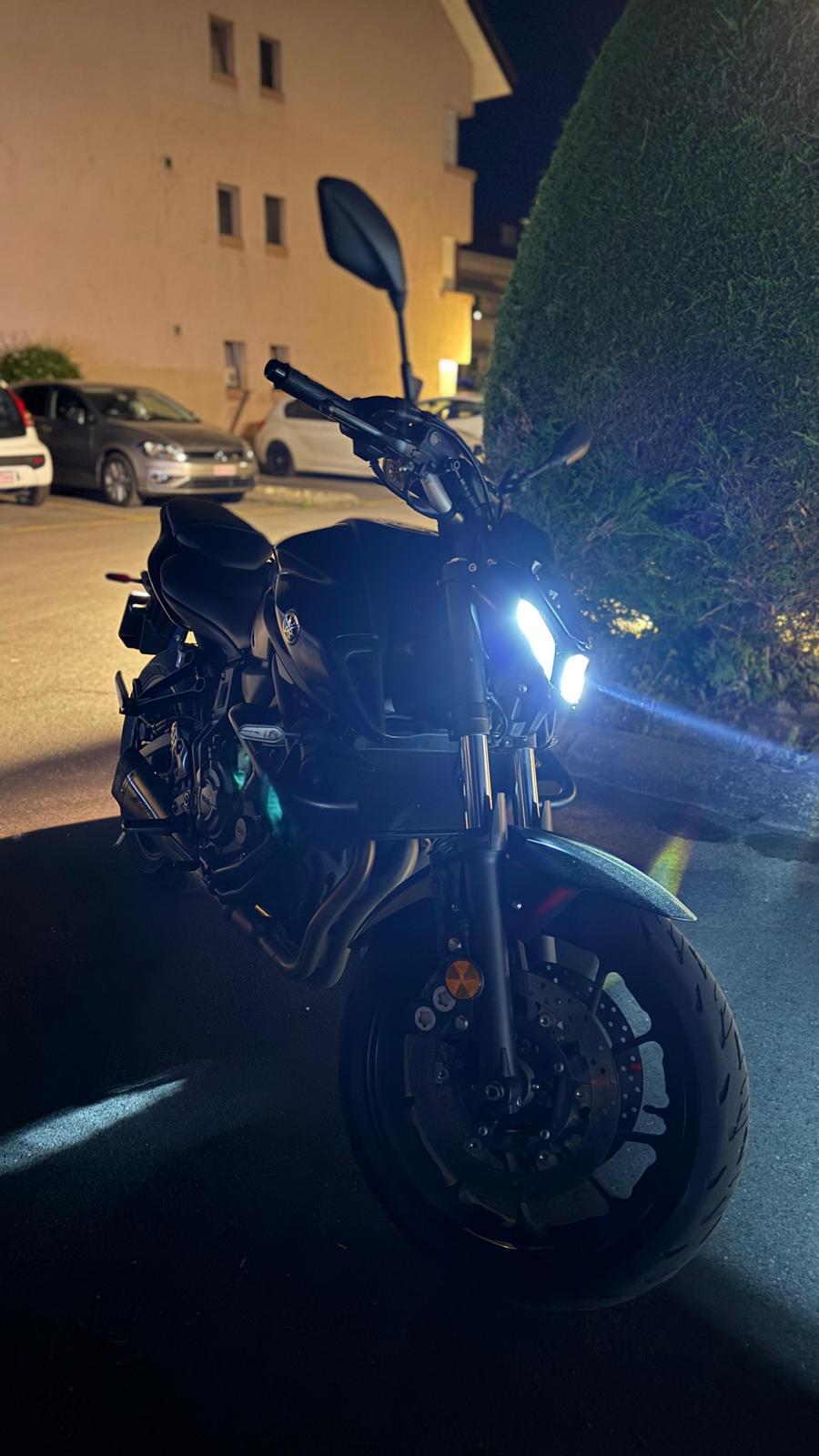YAMAHA MT-07-image-9