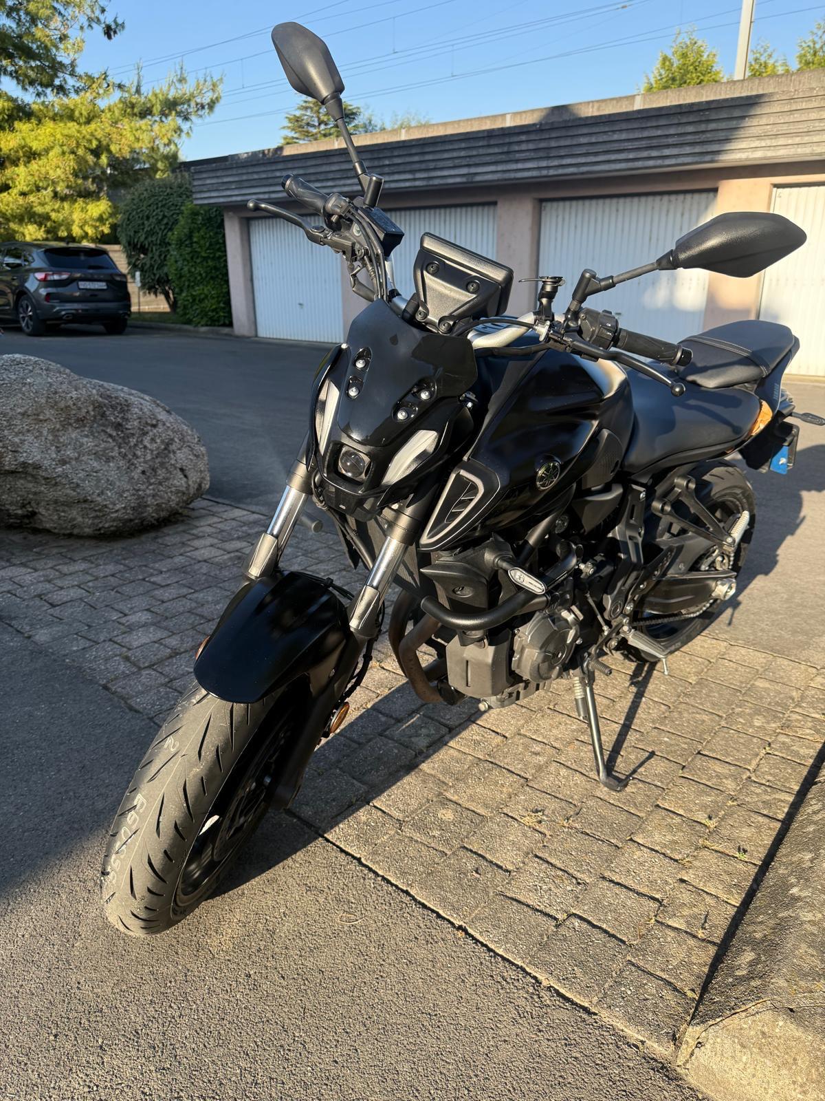 YAMAHA MT-07-image-1