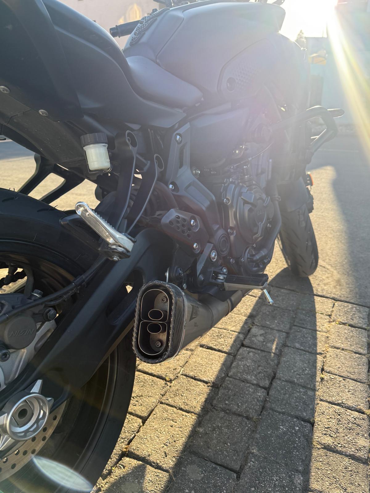 YAMAHA MT-07-image-3