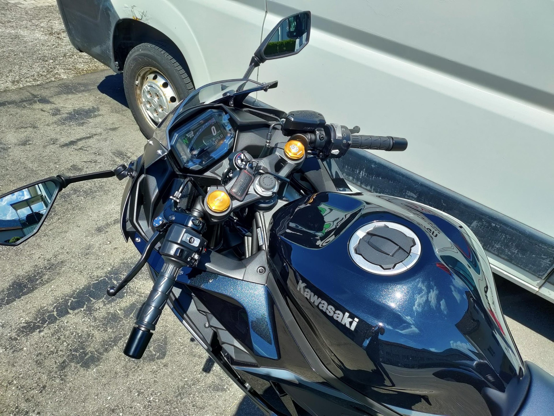 KAWASAKI Ninja ZX-4RR-image-5