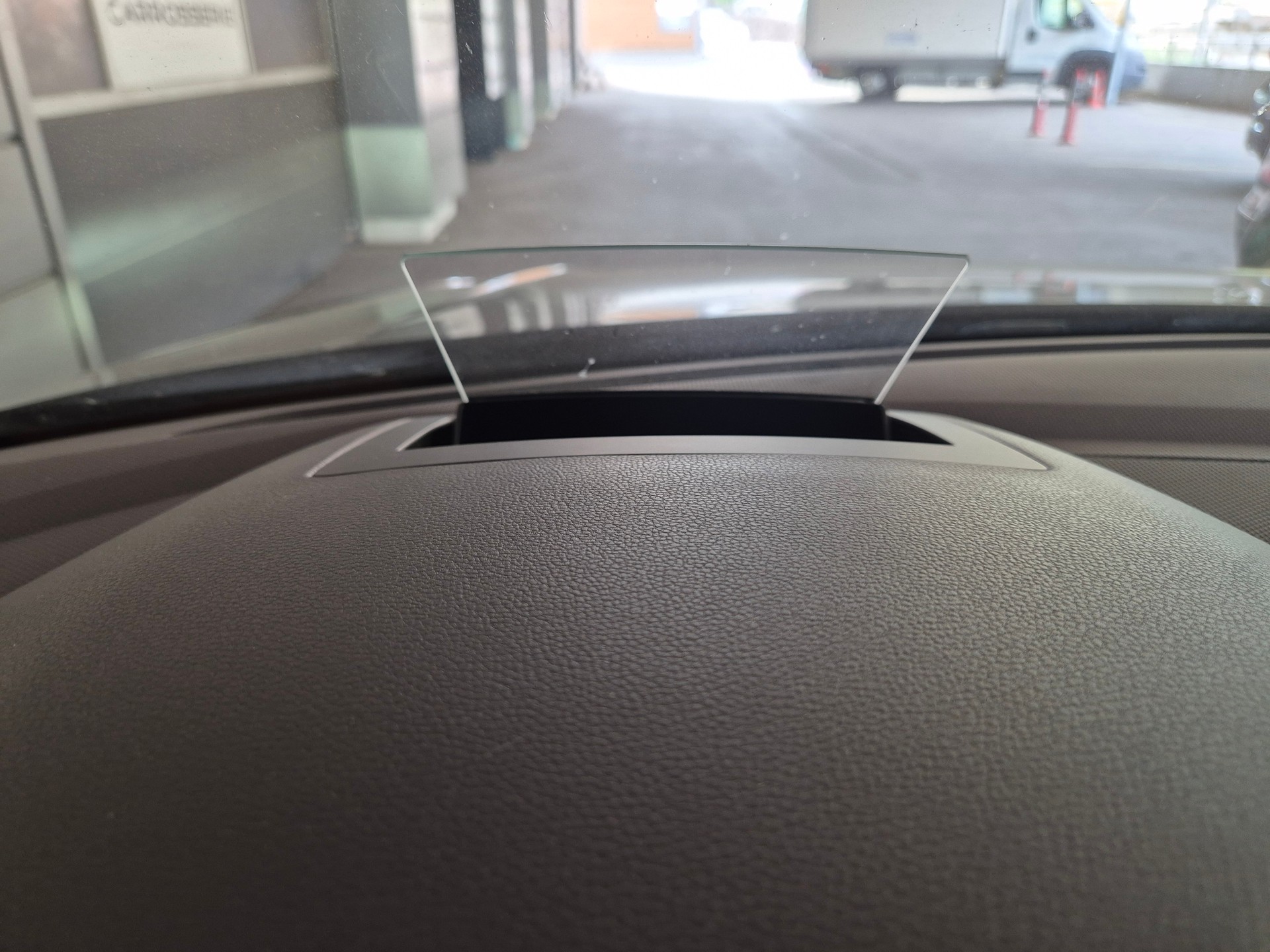 VW Tiguan 2.0TSI Comfortline 4Motion DSG-image-8