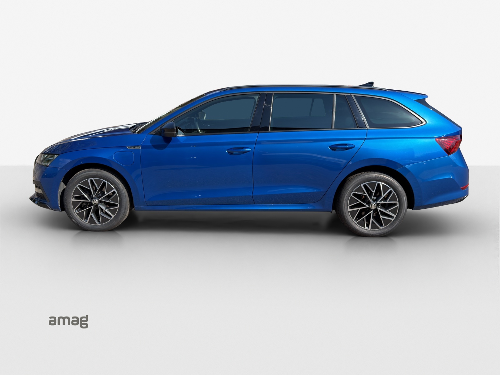 SKODA Octavia Combi 1.4 TSI PHEV DSG SportLine-showroom-element-2