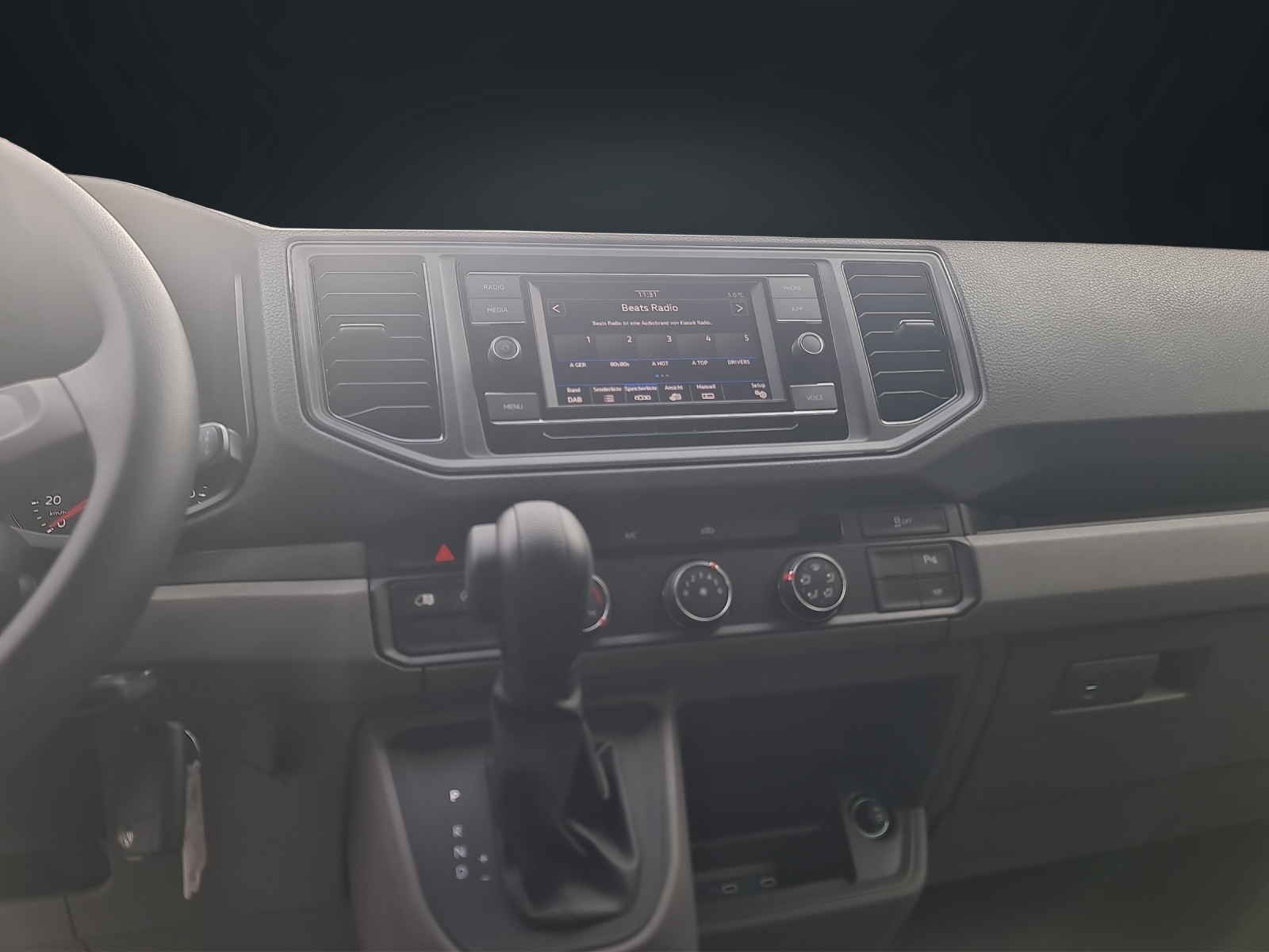 VW Crafter 35 2.0 BiTDI L3 A-image-13