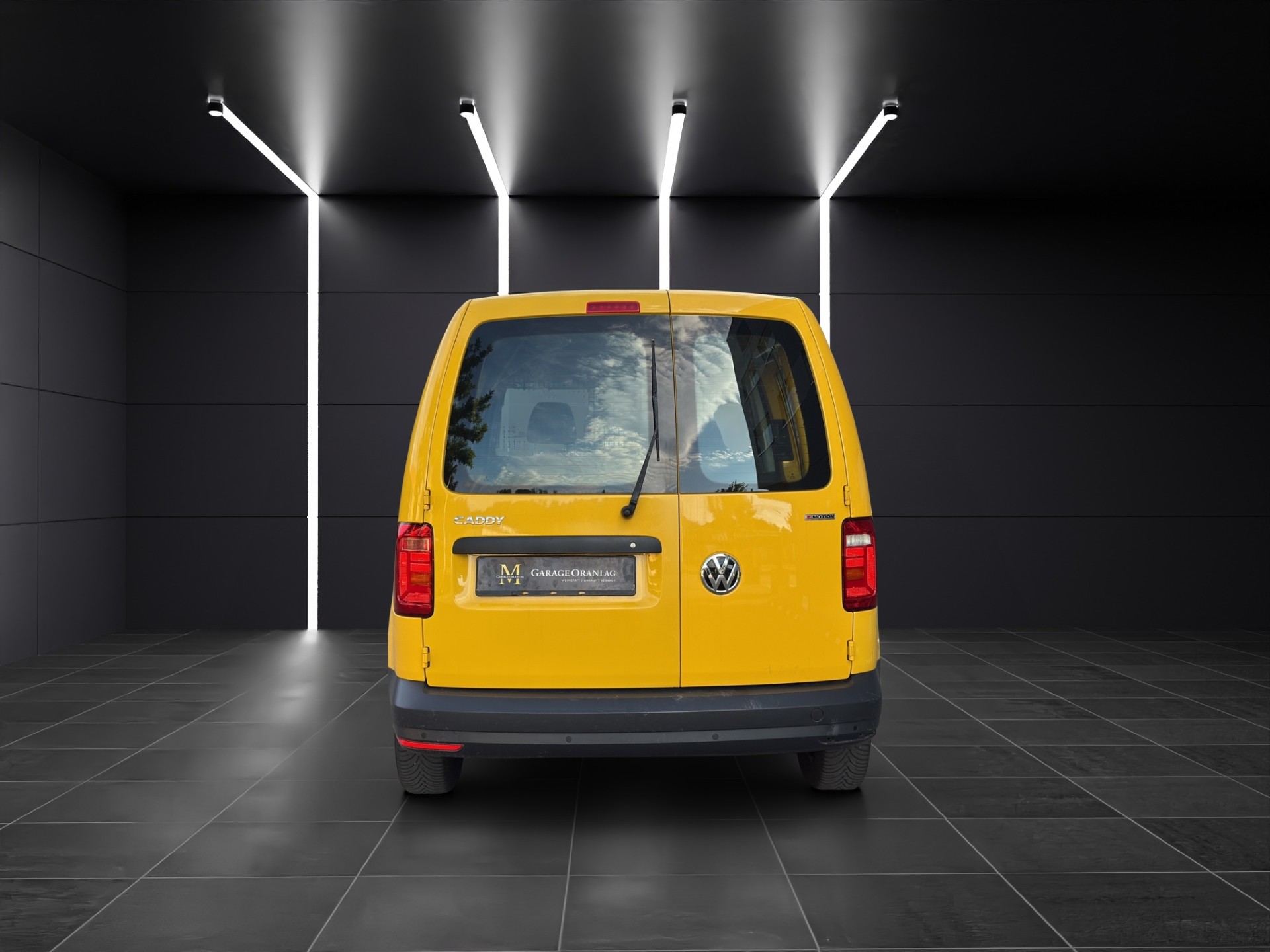 VW Caddy 2.0TDI 4Motion BlueMotion Technology-showroom-element-3