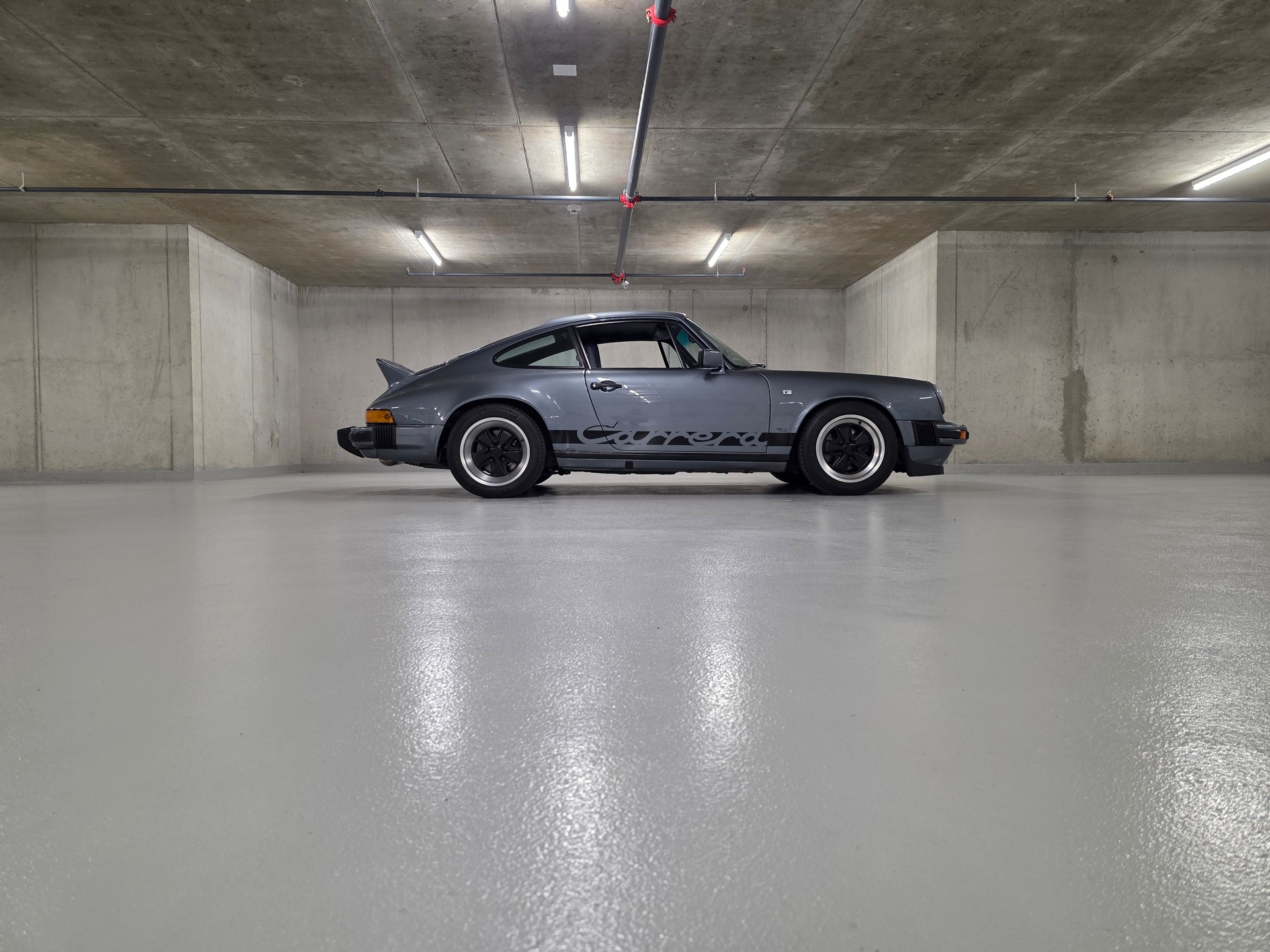 PORSCHE 911 SC-image-14