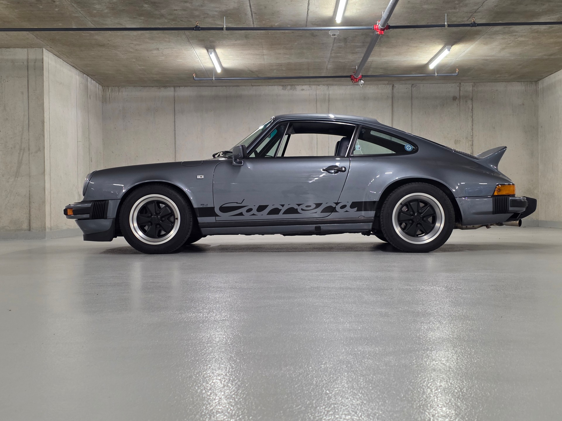 PORSCHE 911 SC-image-23