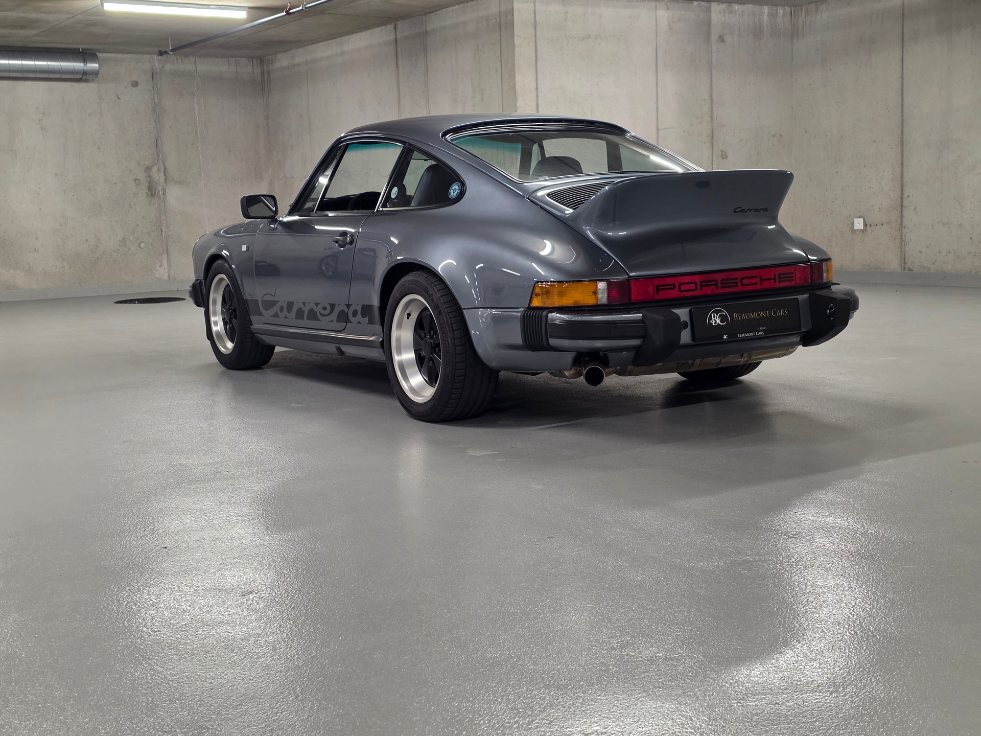 PORSCHE 911 SC-image-16
