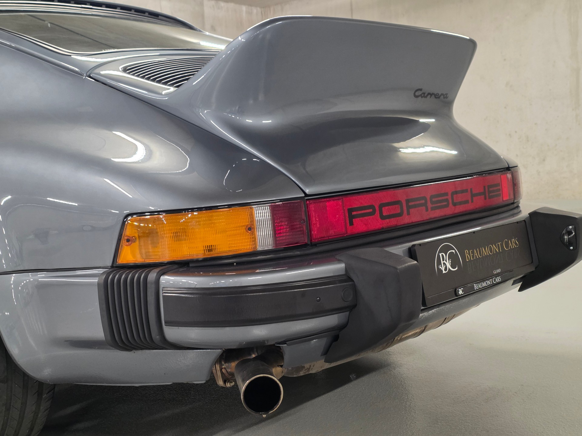 PORSCHE 911 SC-image-17