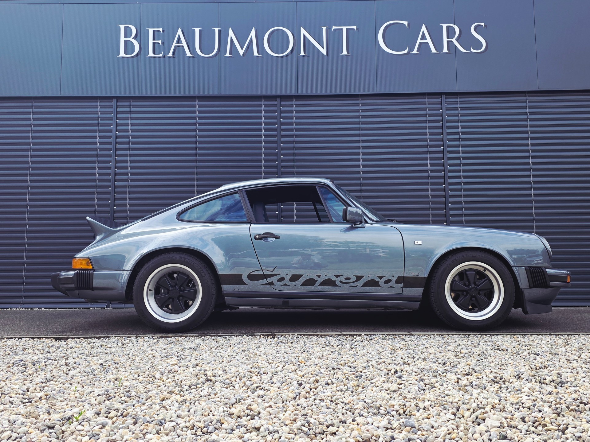 PORSCHE 911 SC