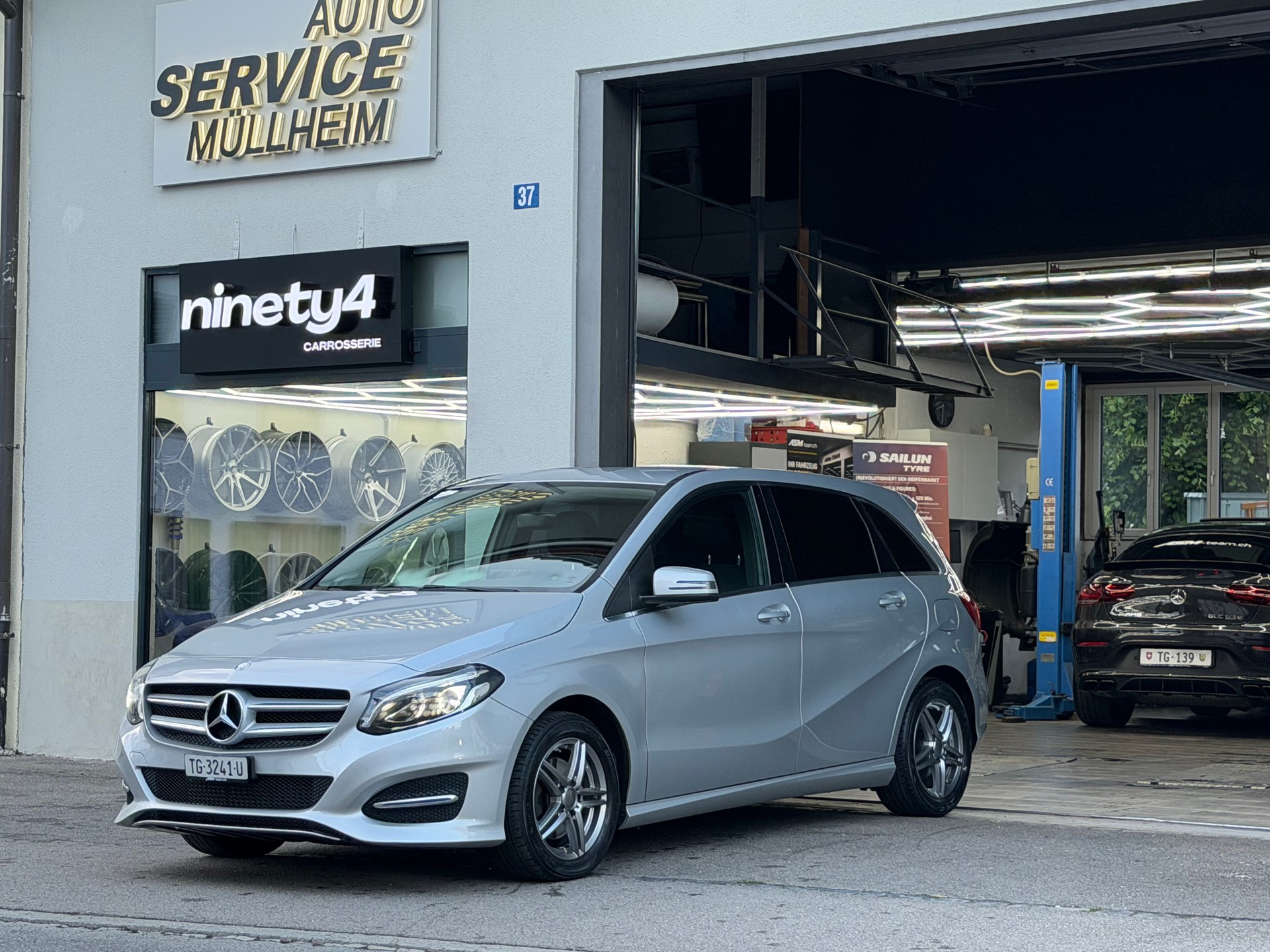 MERCEDES-BENZ B 200 CDI AMG Line 7G-DCT | LED | CH-Fahrzeug | Frisch MFK | Garantie | Nichtraucher-image-8