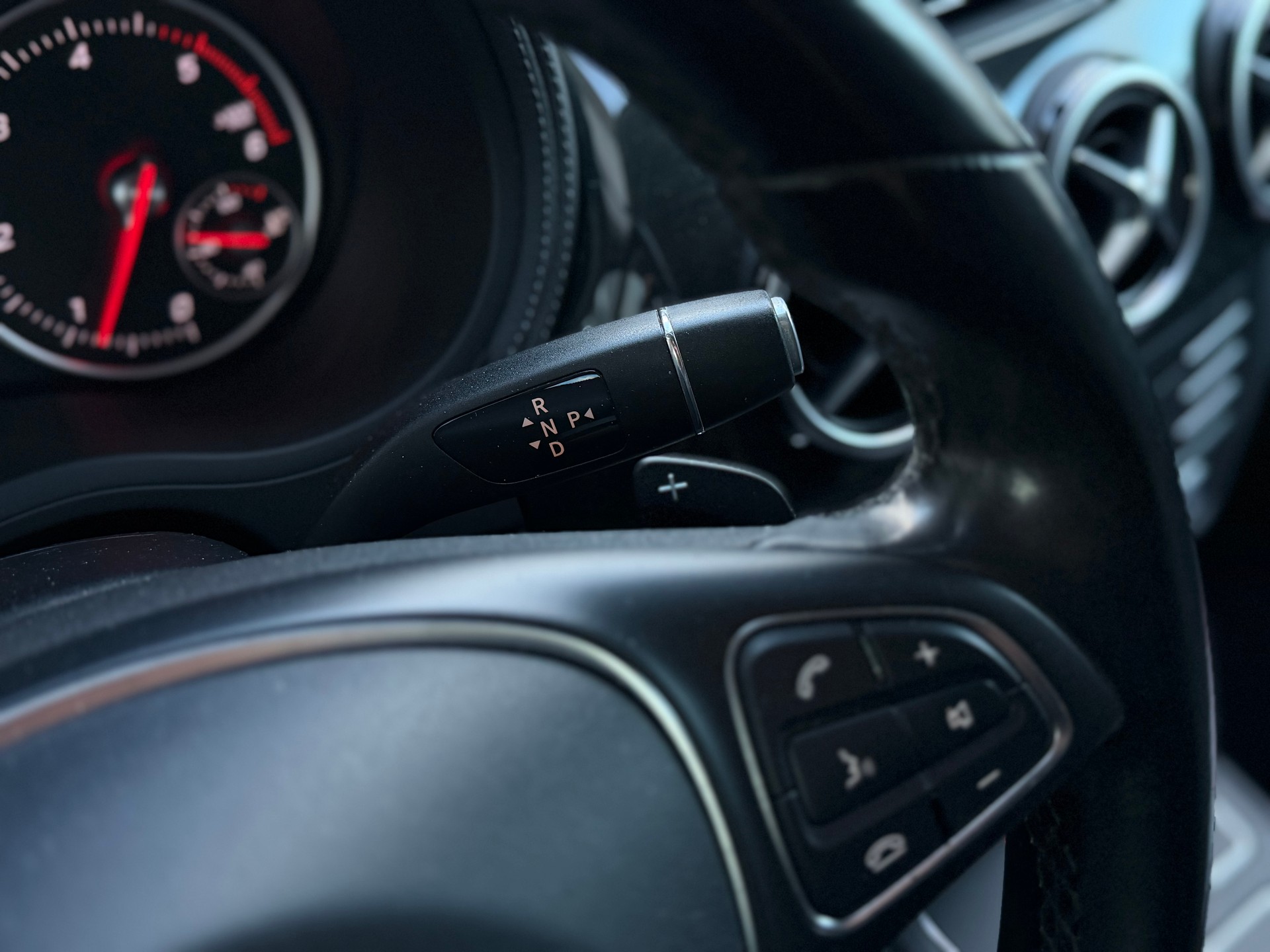 MERCEDES-BENZ B 200 CDI AMG Line 7G-DCT | LED | CH-Fahrzeug | Frisch MFK | Garantie | Nichtraucher-image-12