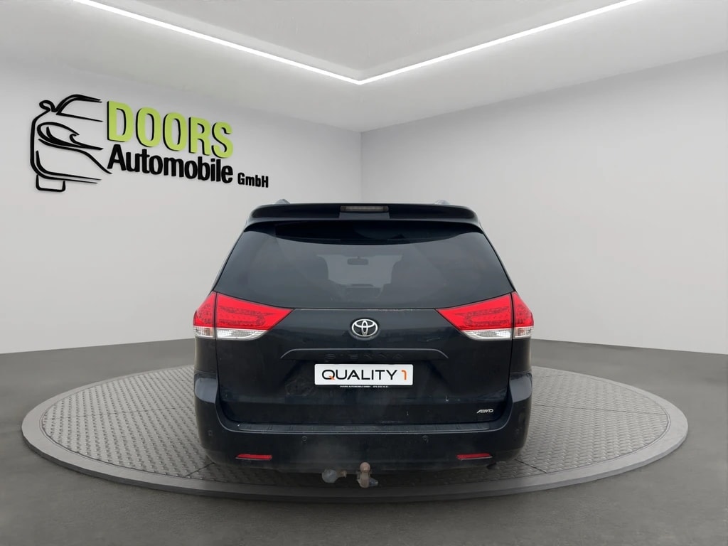 TOYOTA Sienna 3.5 A 4WD-showroom-element-3