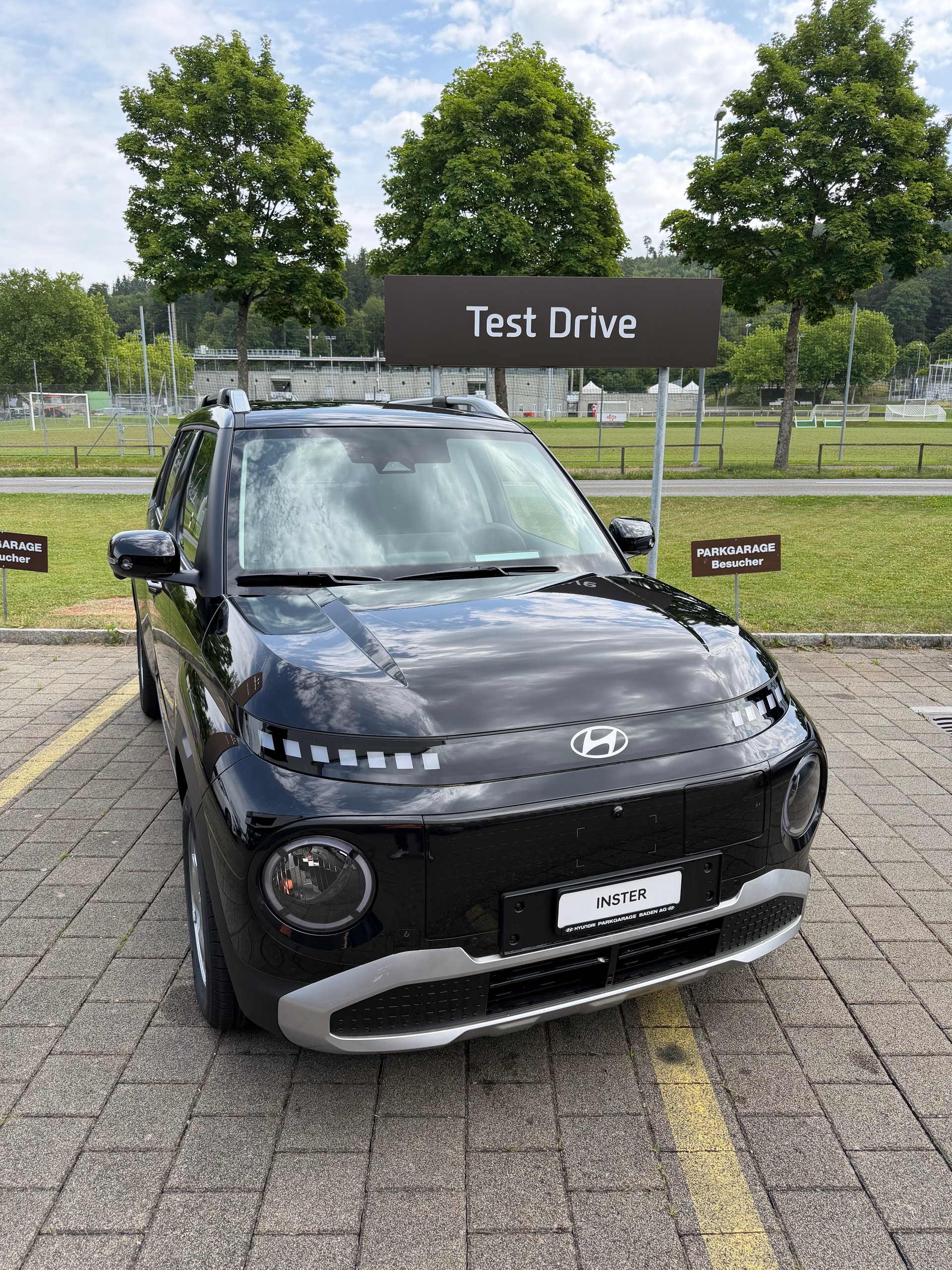 HYUNDAI Inster 49kWh Amplia-showroom-element-3