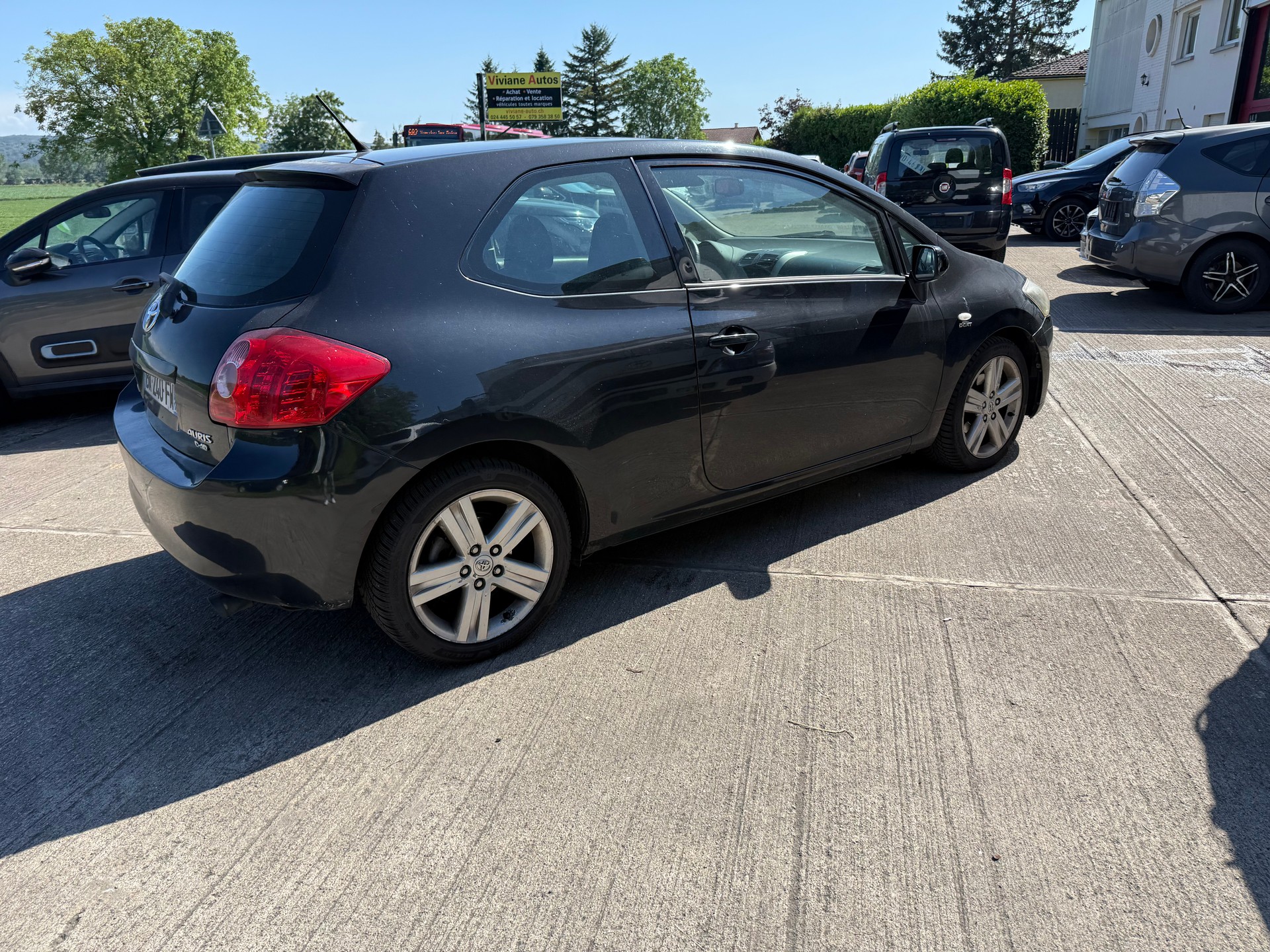 TOYOTA Auris 1.4 D-4D Linea Terra-showroom-element-3