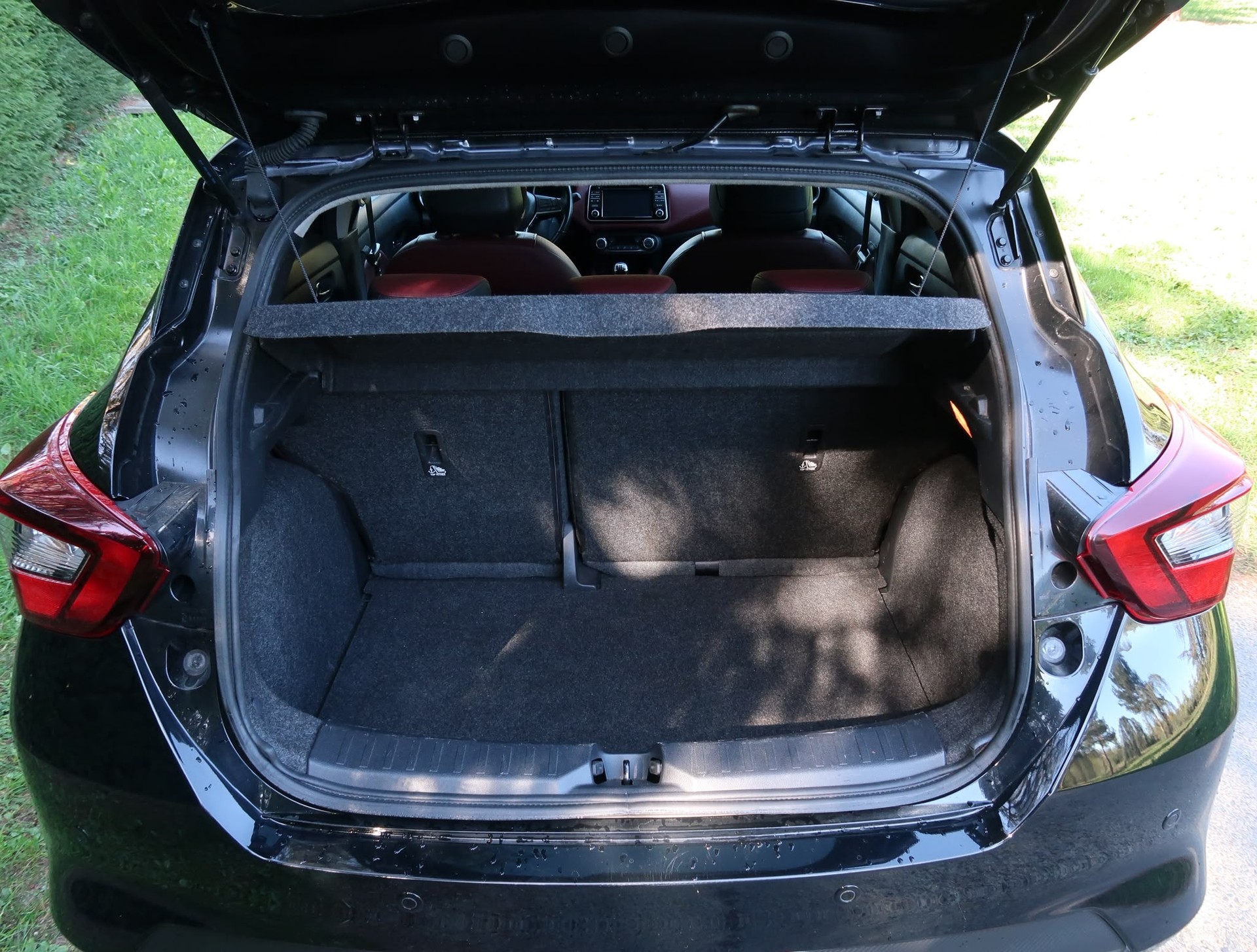 NISSAN Micra 0.9 IG-T n-connecta-image-26