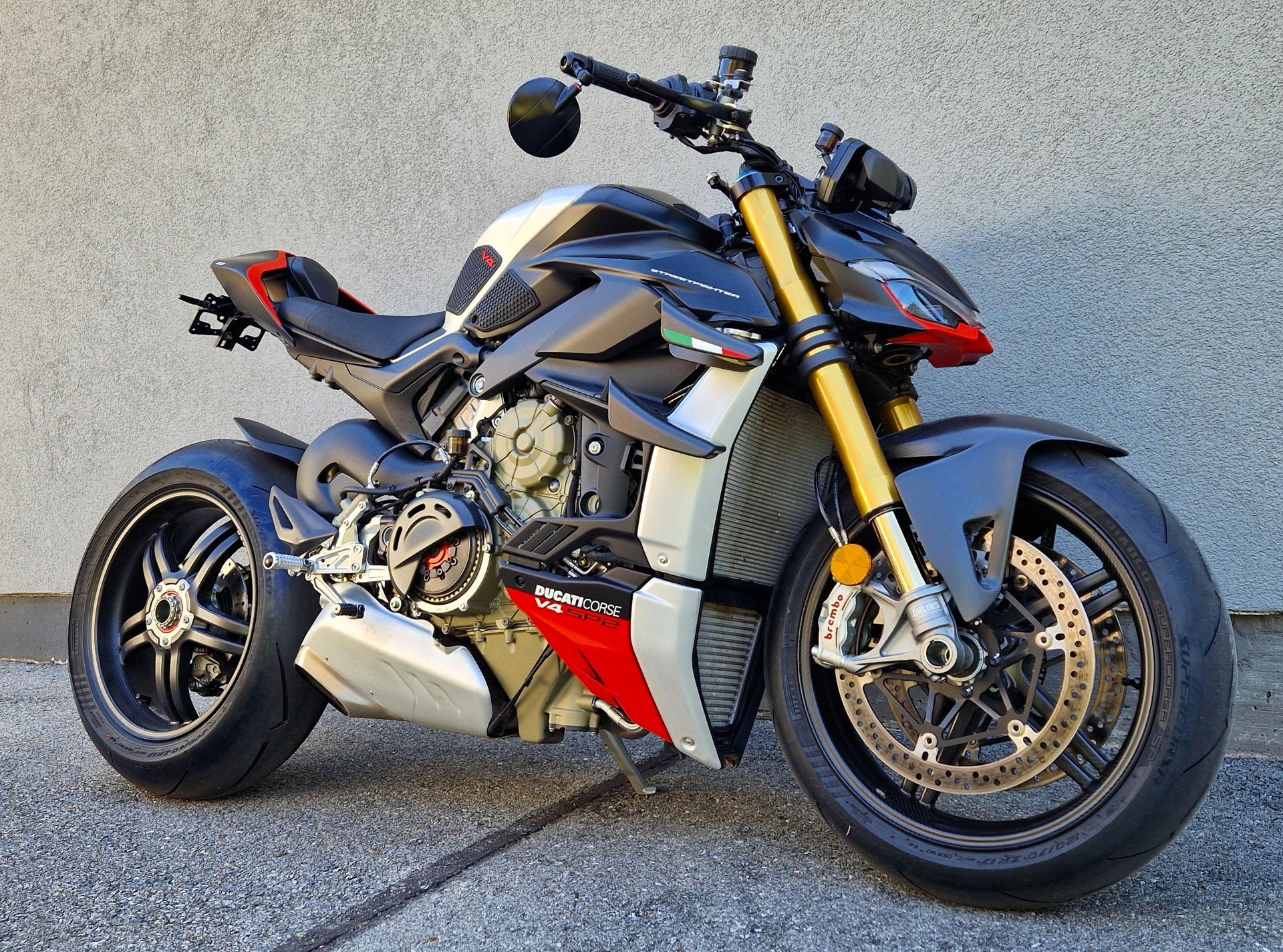 DUCATI Streetfighter V4 SP2-image-1