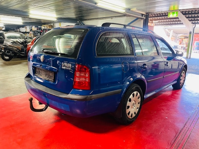 SKODA Octavia 1.9 TDI Tour-image-1