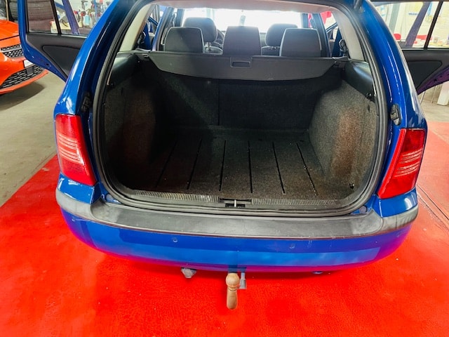 SKODA Octavia 1.9 TDI Tour-image-15
