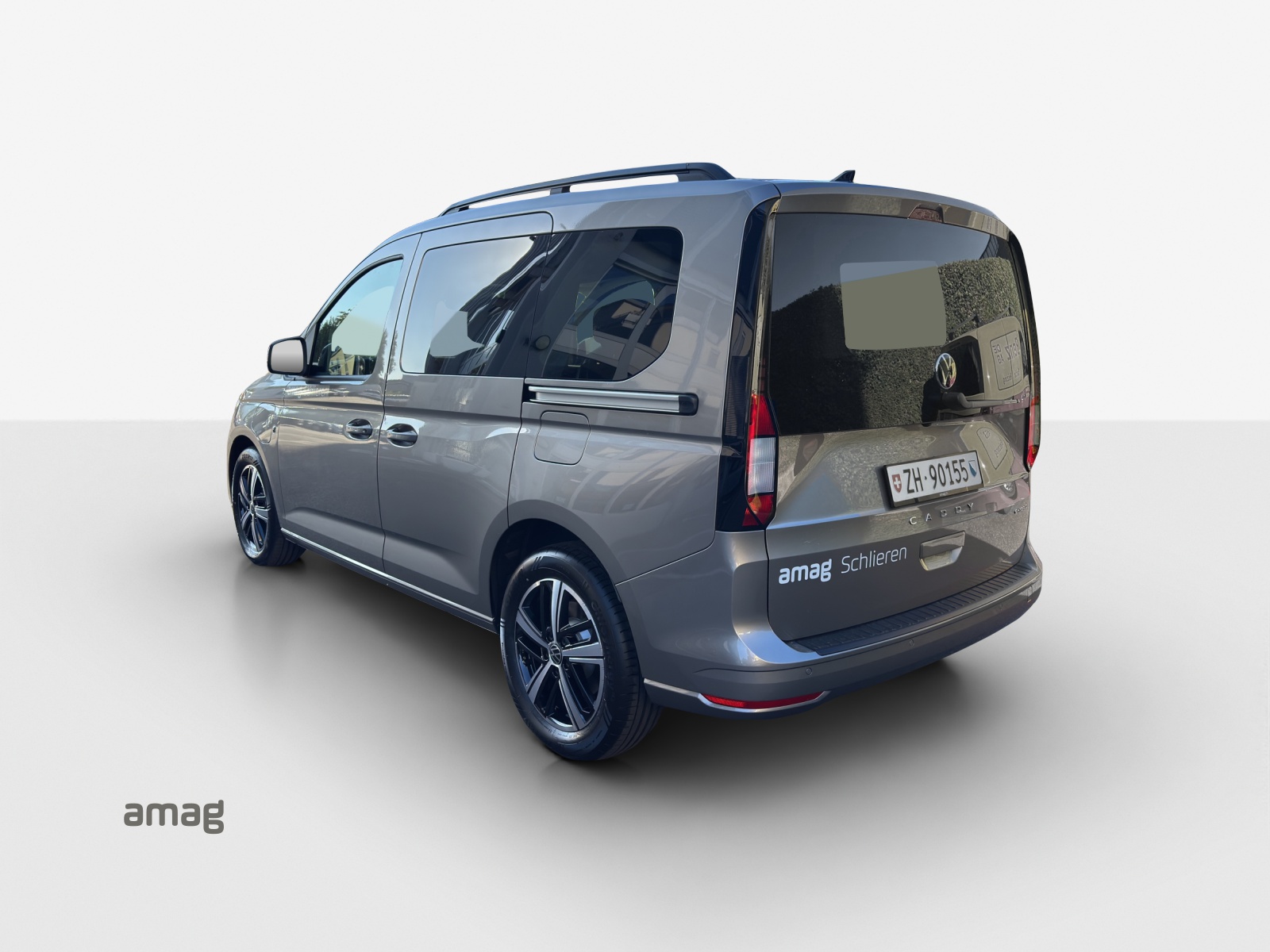 VW Caddy 1.5 TSI Plug in Hybrid Liberty DSG-showroom-element-2