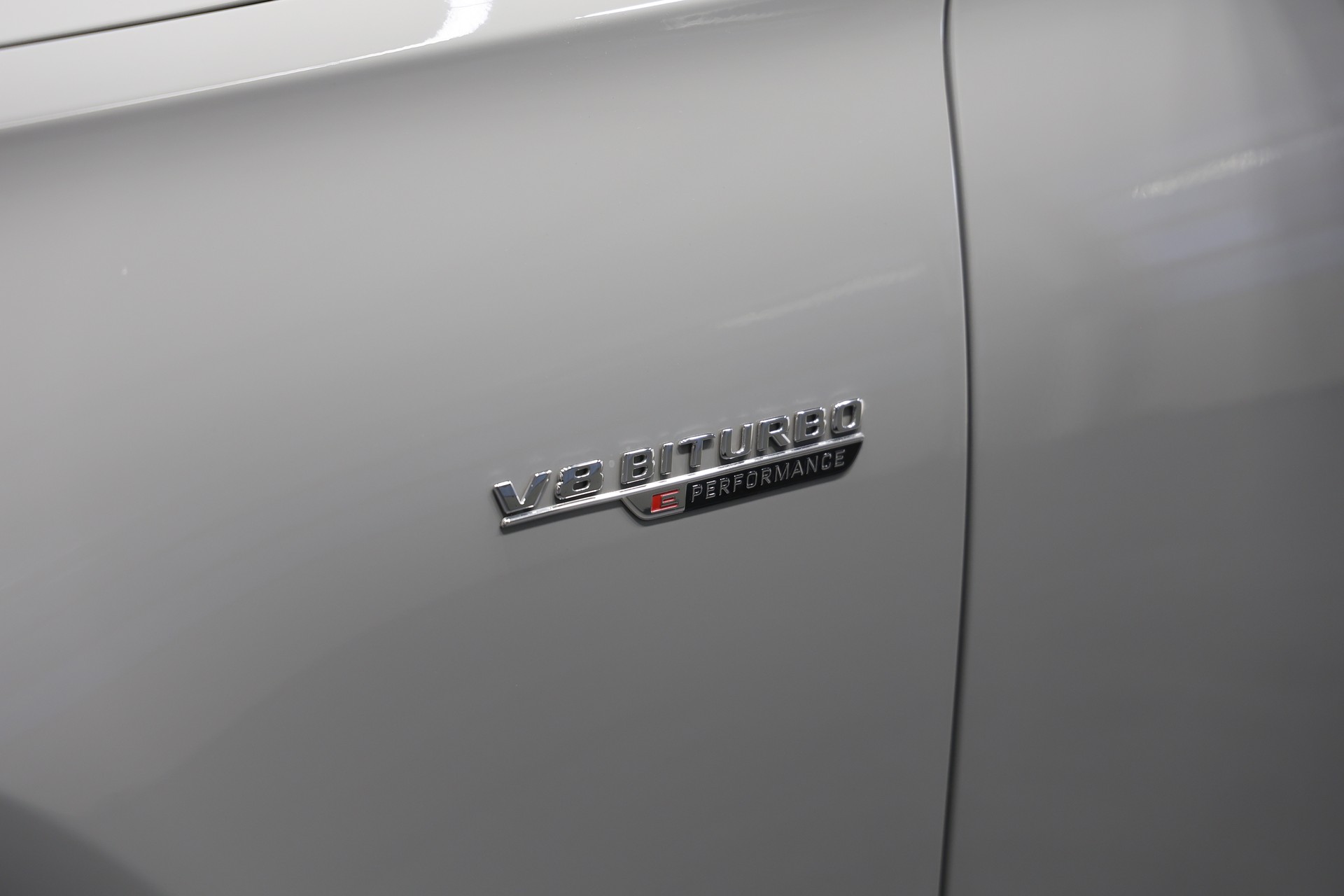 MERCEDES-BENZ S 63 AMG E Performance 4Matic Edition 1 *CH-Fahrzeug*Mercedes Werksgarantie*Carbon Exterieur*-image-11