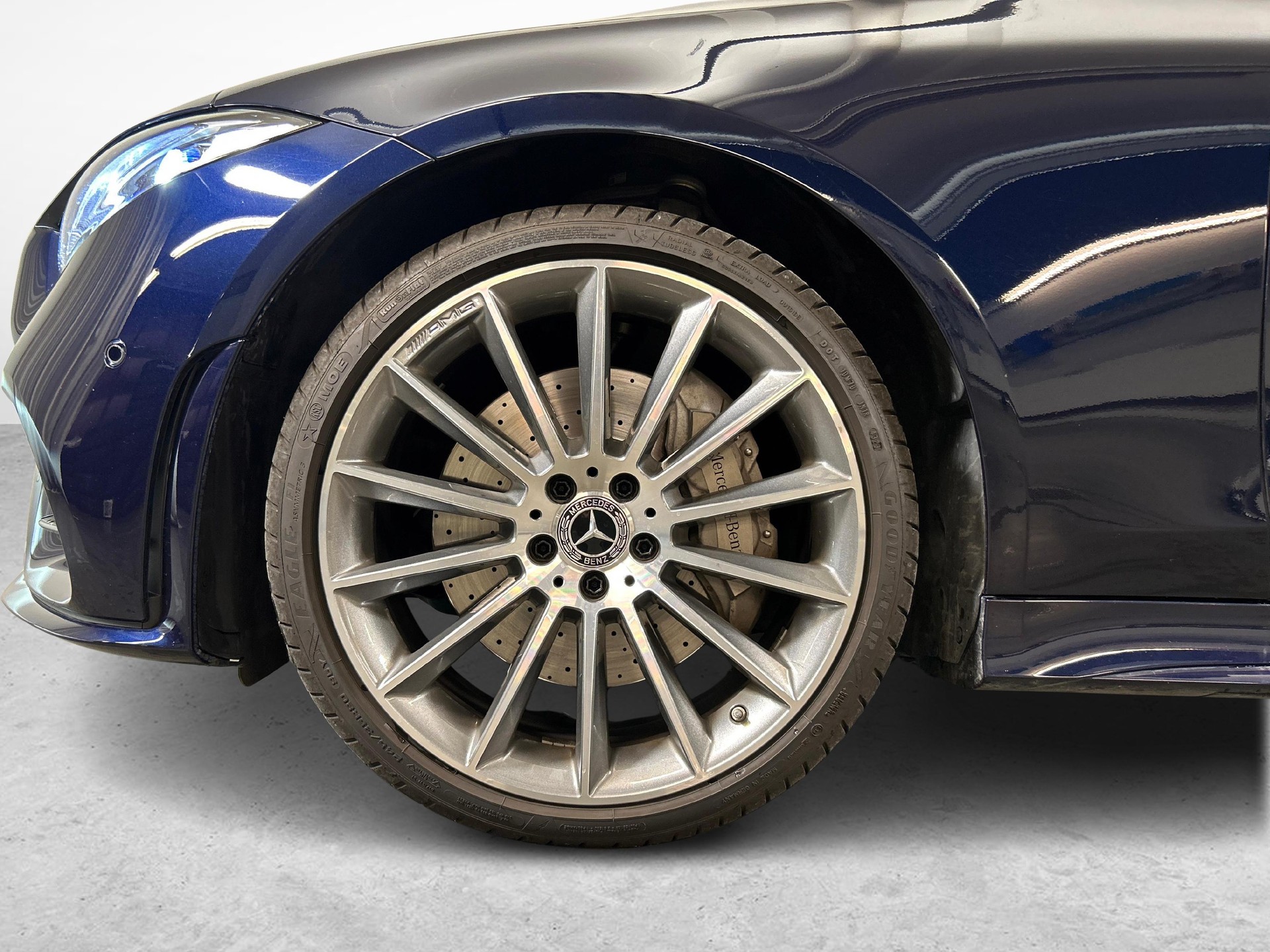 MERCEDES-BENZ CLS 450 AMG Line 4matic-image-11