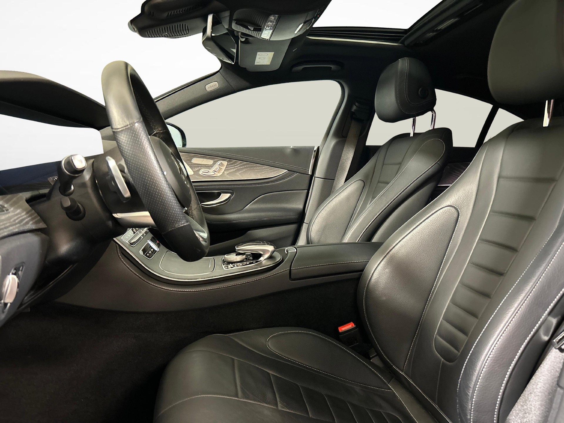 MERCEDES-BENZ CLS 450 AMG Line 4matic-showroom-element-2