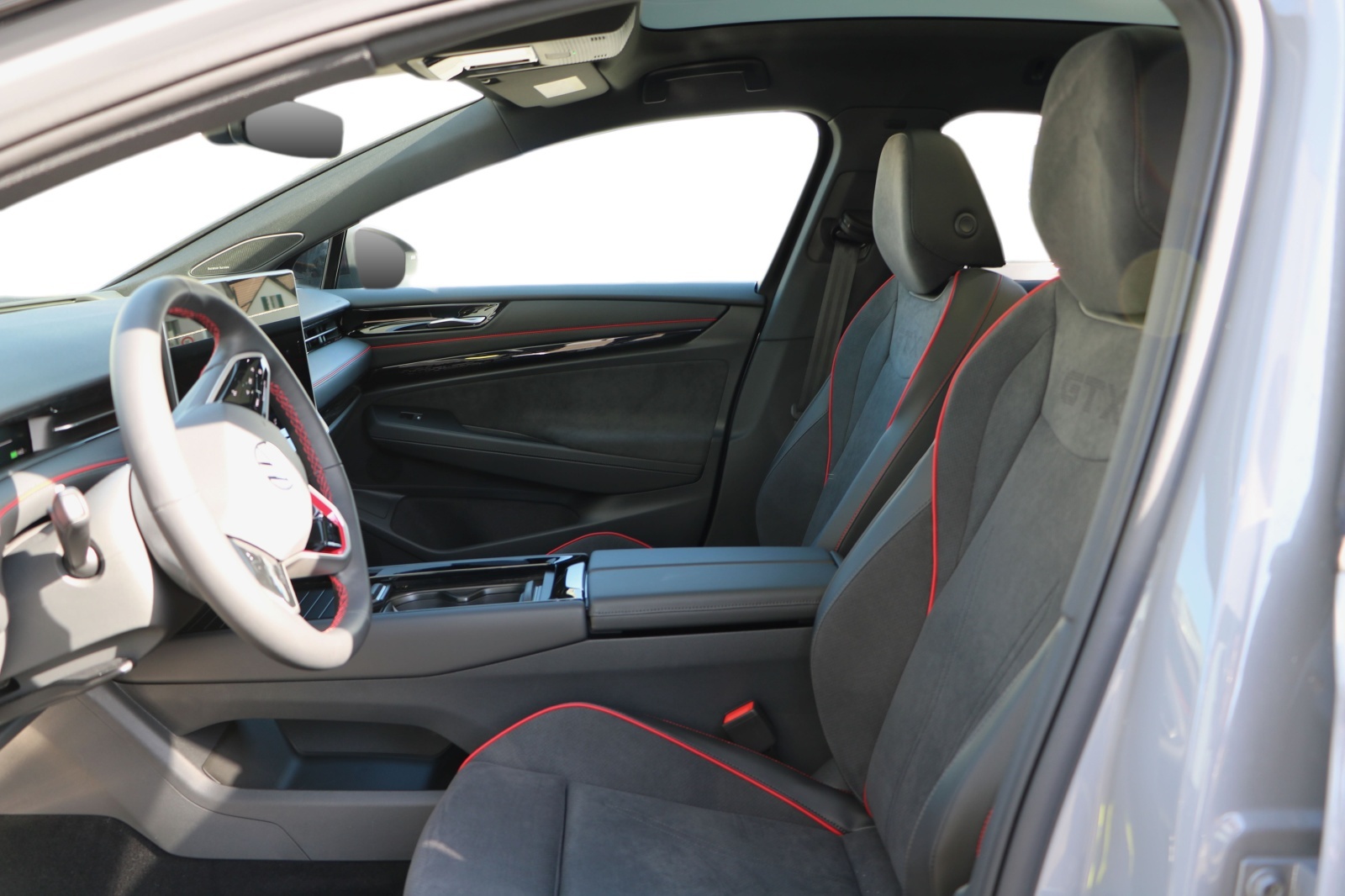 VW ID.7 Tourer GTX 86 kWh GTX 4 Motion-image-5