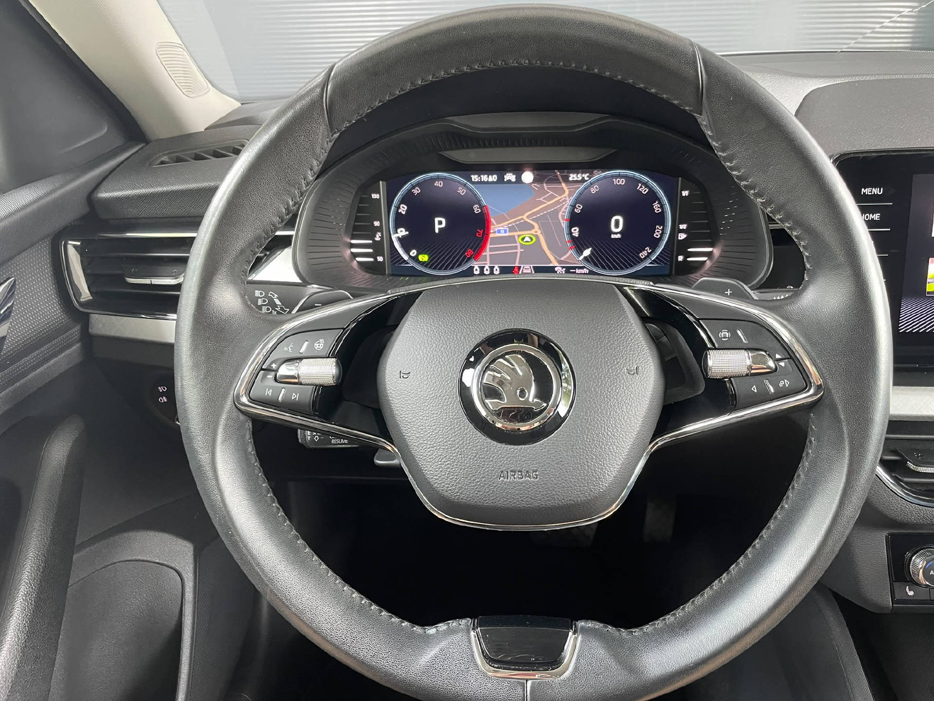 SKODA Kamiq 1.0 TSI Ambition DSG-image-7