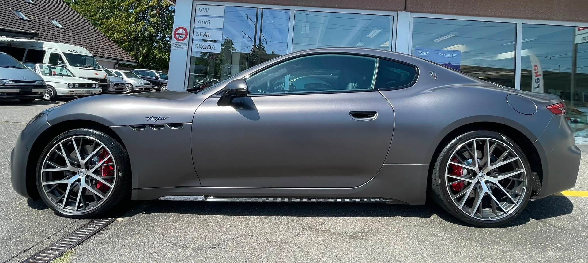 MASERATI GranTurismo Trofeo Automatica CH-Auto Grigio Maratea 3.5 Sek. 320 km/h