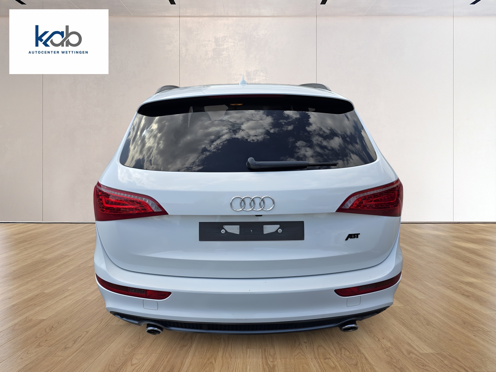 AUDI Q5 3.0 TDI quattro S-tronic-image-4