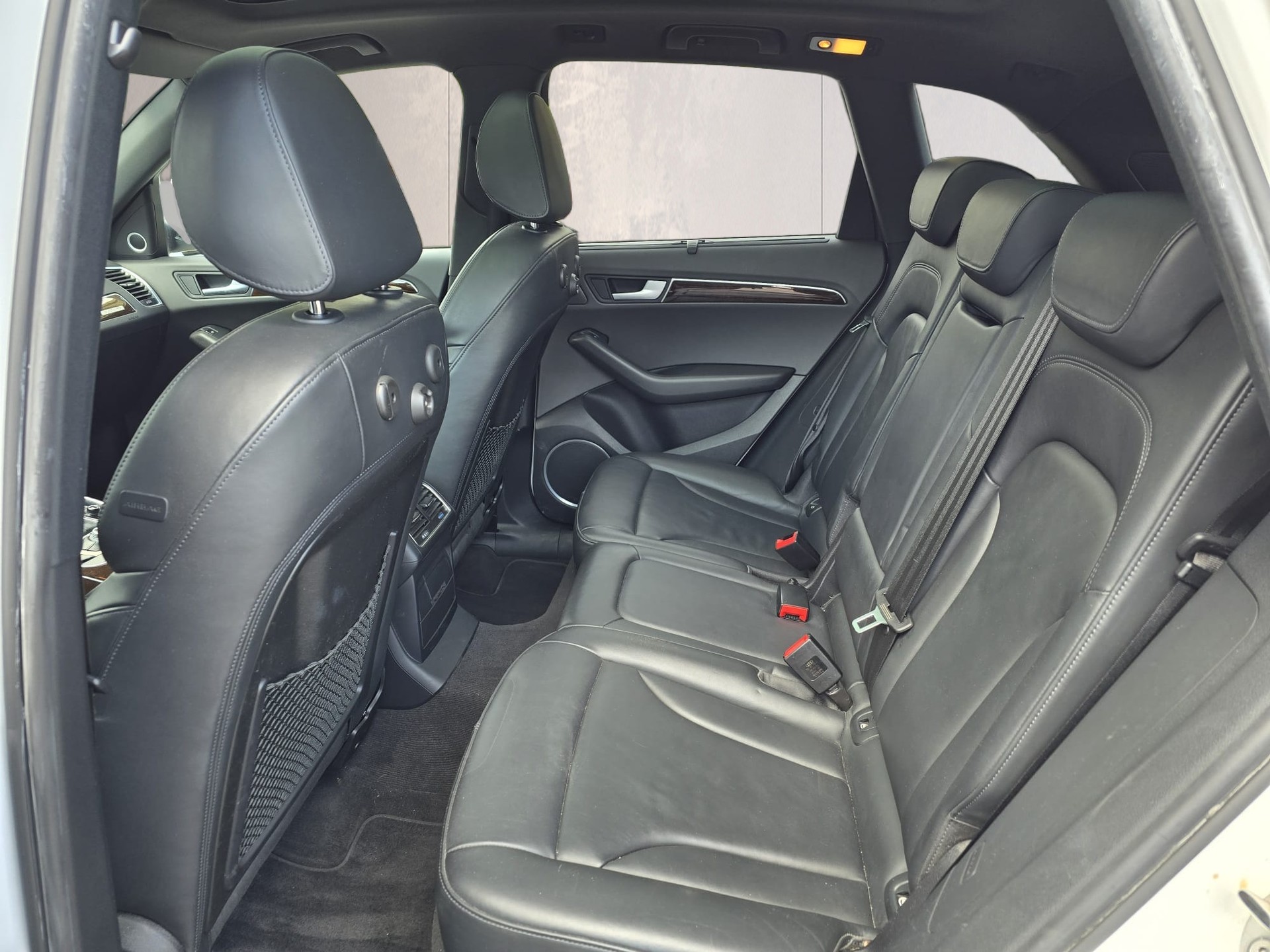 AUDI Q5 3.0 TDI quattro S-tronic-image-17