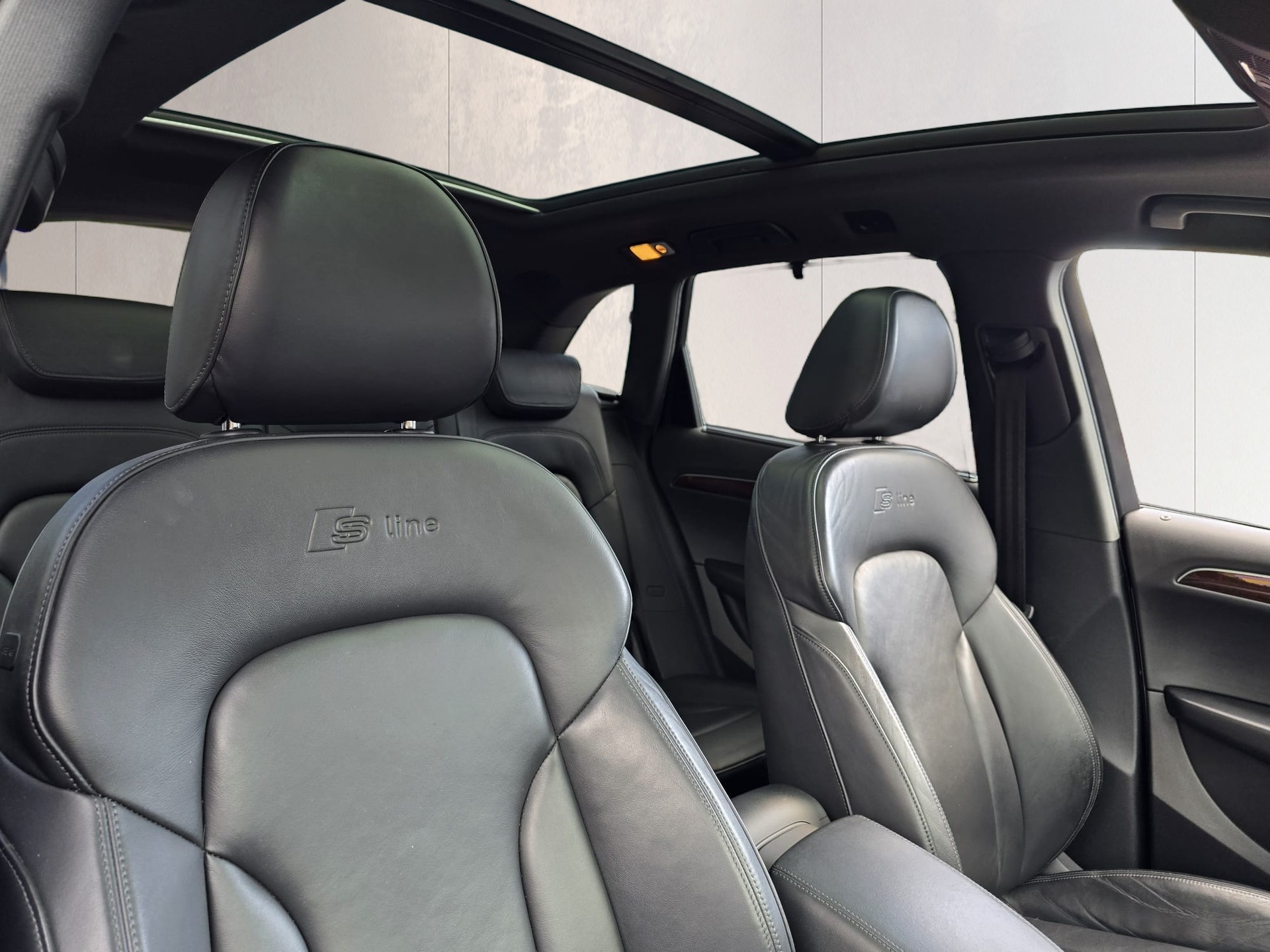 AUDI Q5 3.0 TDI quattro S-tronic-image-9
