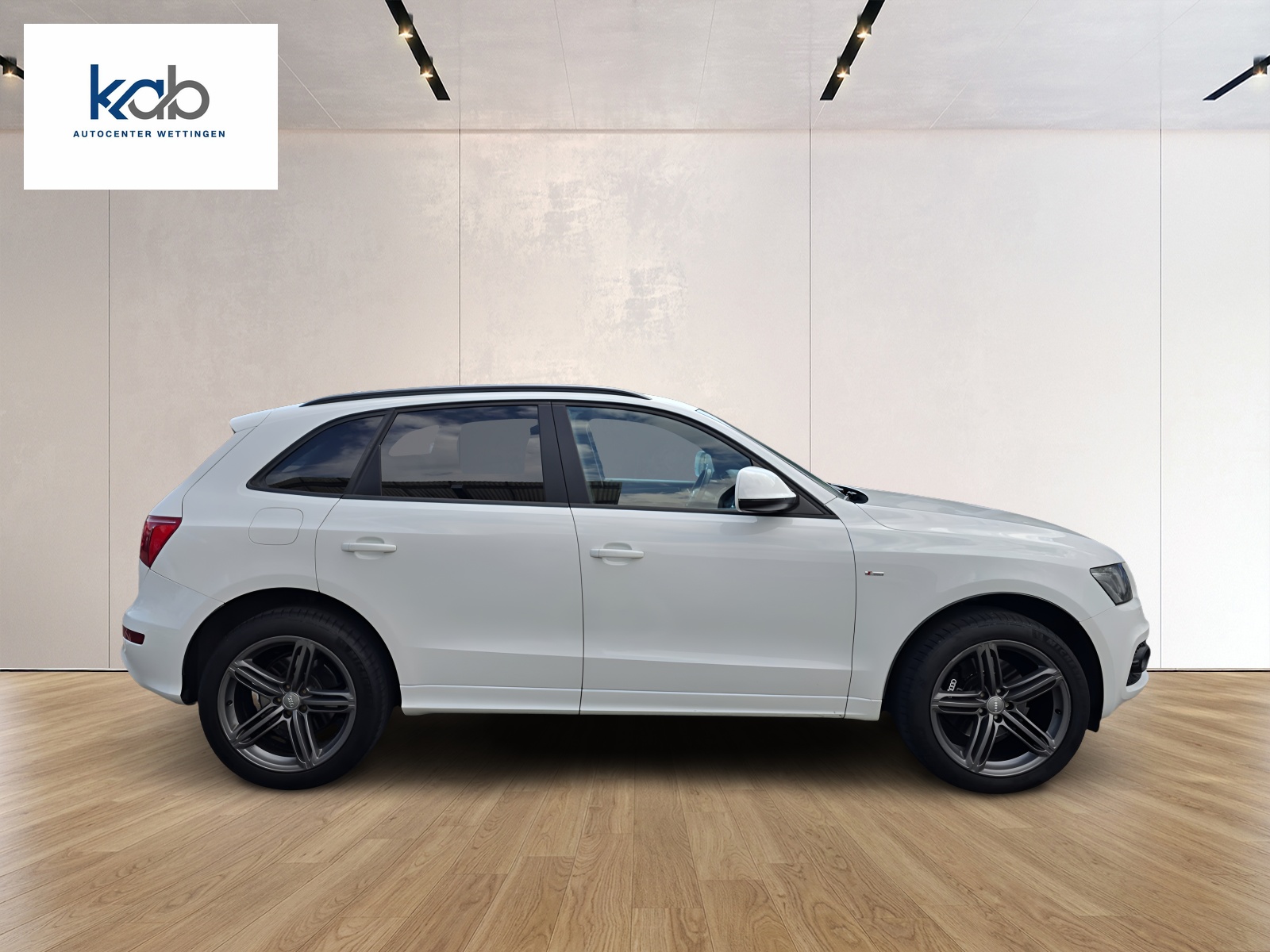 AUDI Q5 3.0 TDI quattro S-tronic-image-7