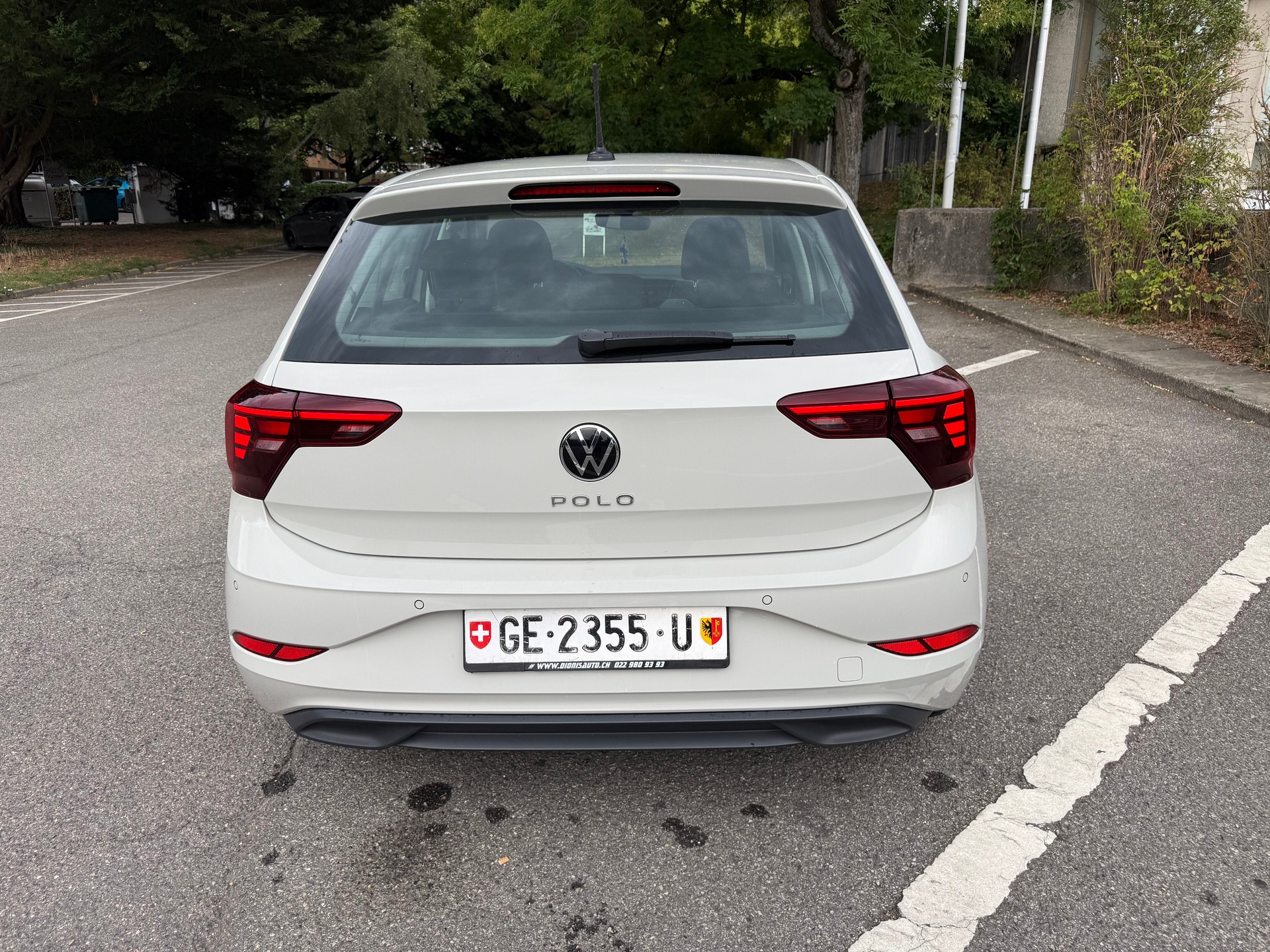 VW Polo 1.0 TSI Life-showroom-element-2