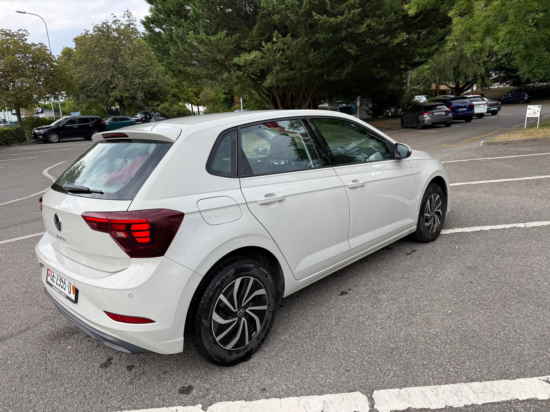 VW Polo 1.0 TSI Life-showroom-element-1