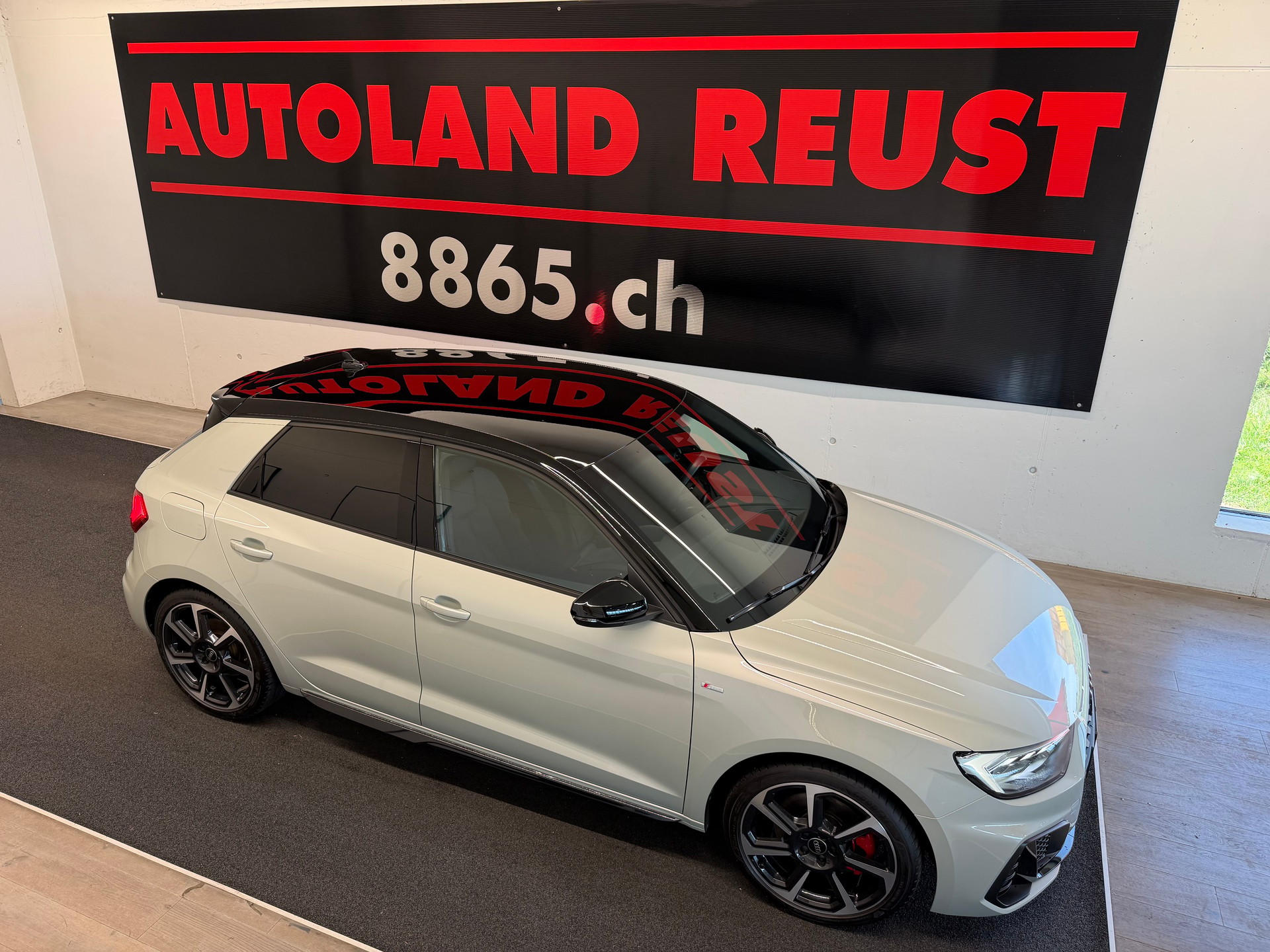 AUDI A1 Sportback 40 TFSI S Line S-tronic-image-4