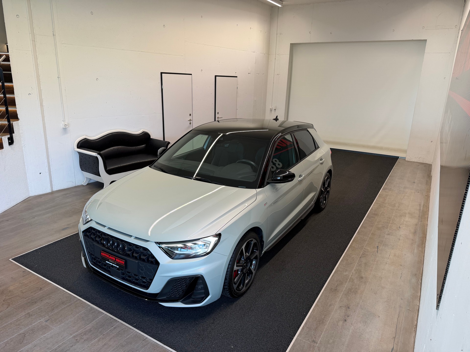 AUDI A1 Sportback 40 TFSI S Line S-tronic-showroom-element-3