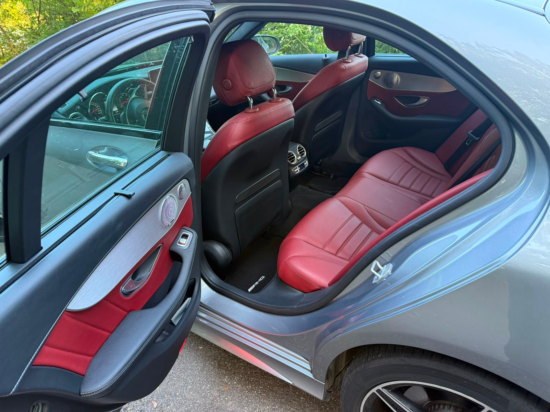 MERCEDES-BENZ C 450 AMG 4Matic 7G-Tronic-image-3