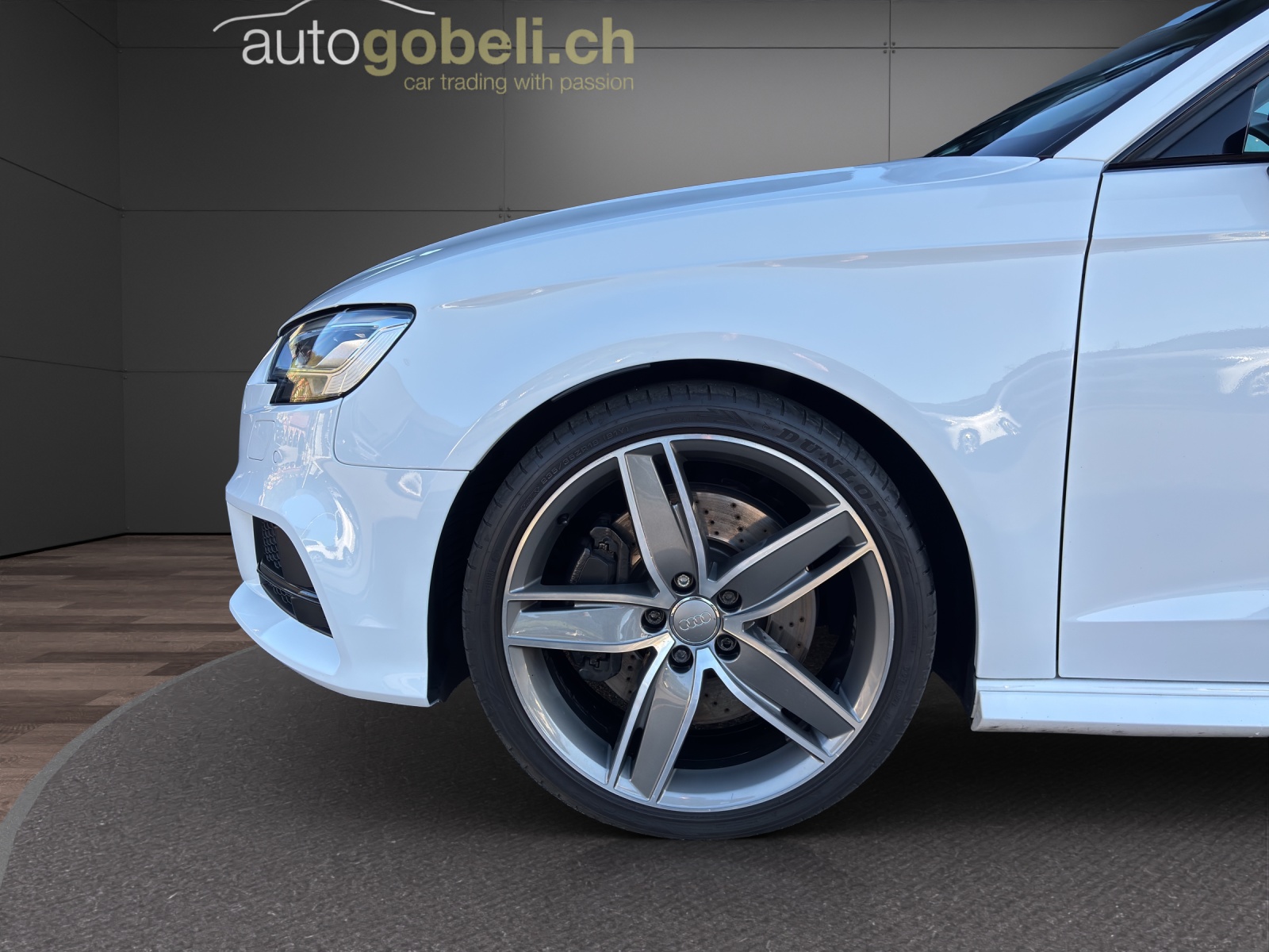 AUDI S3 Sportback 2.0 TFSI quattro S-tronic-image-13