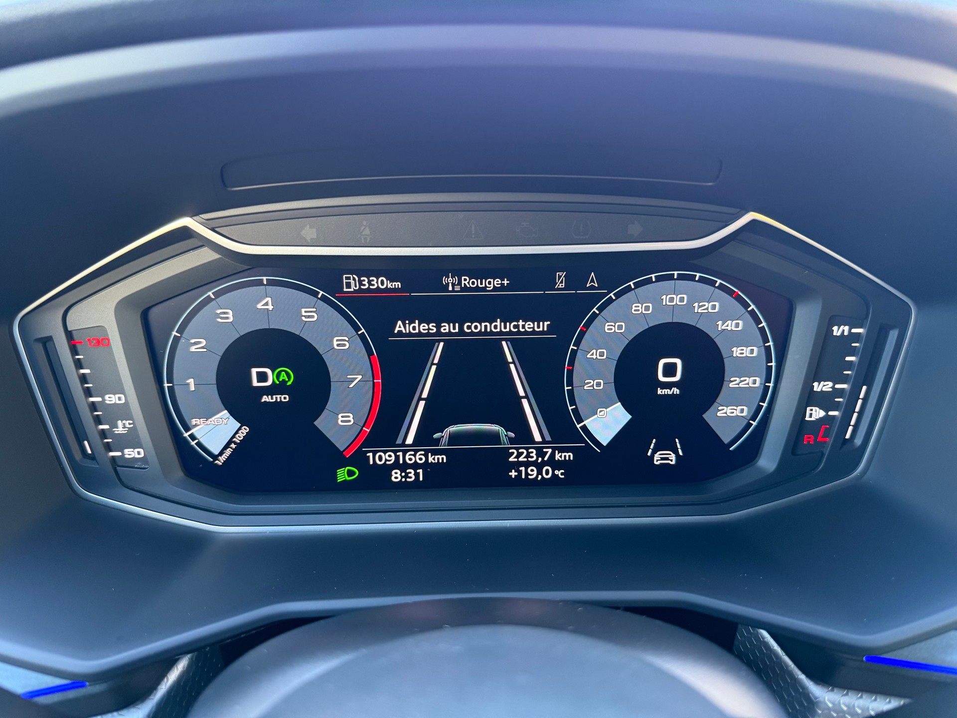 AUDI A1 Sportback 35 TFSI S Line S-tronic-image-4