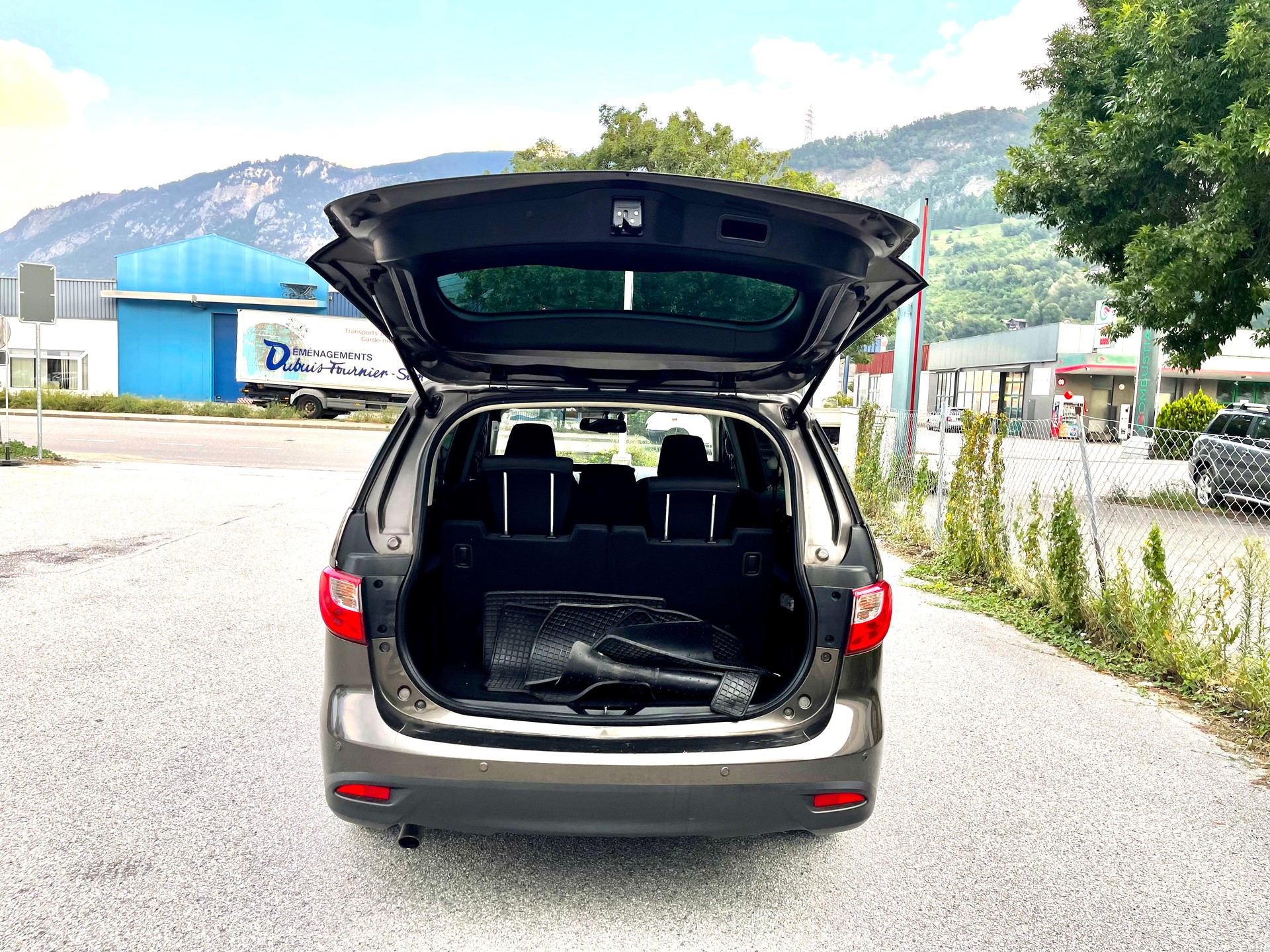 MAZDA 5 2.0 16V Exclusive Activematic-showroom-element-3