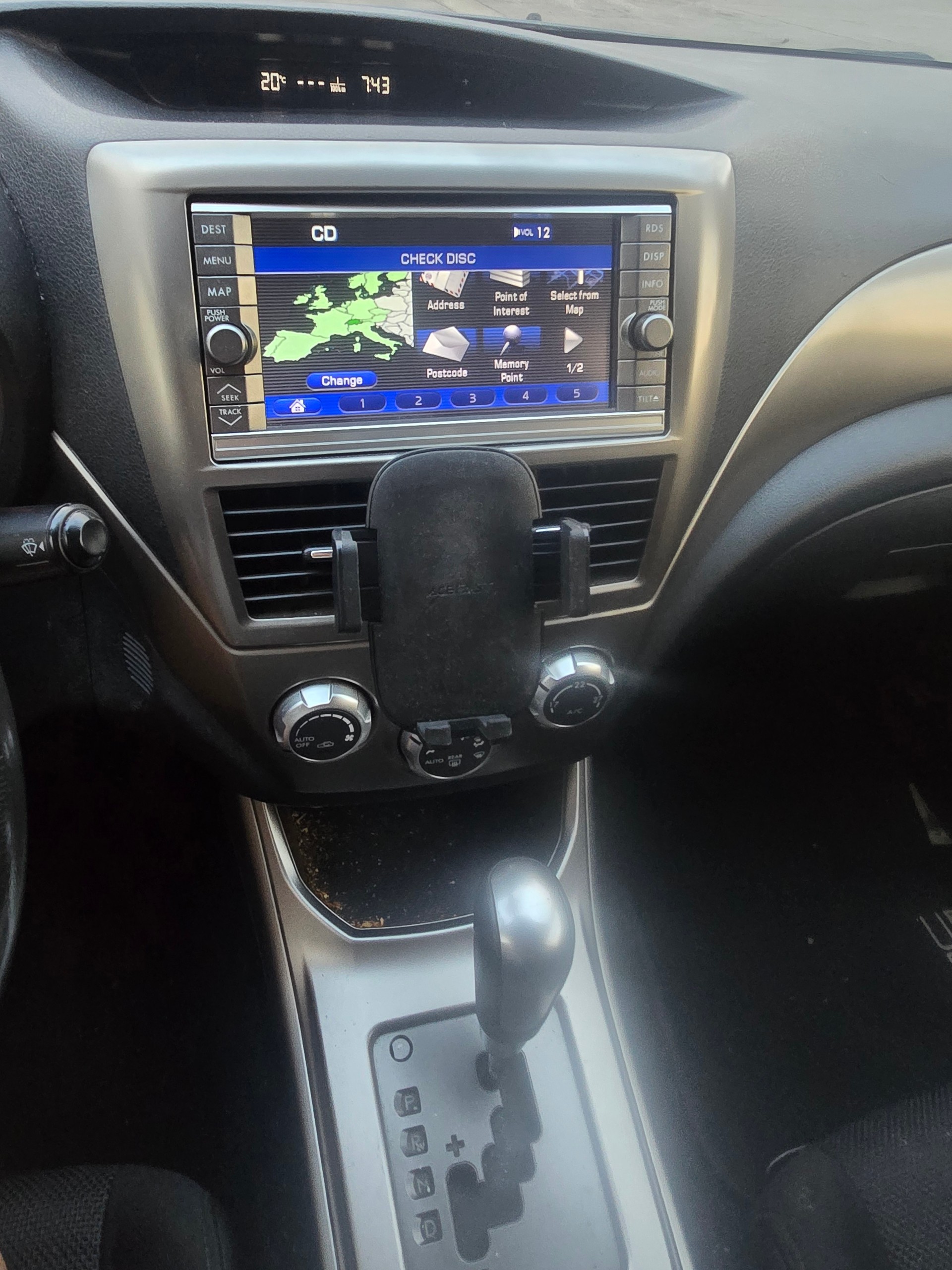 SUBARU Impreza 2.0R Comfort S Automatic-image-9