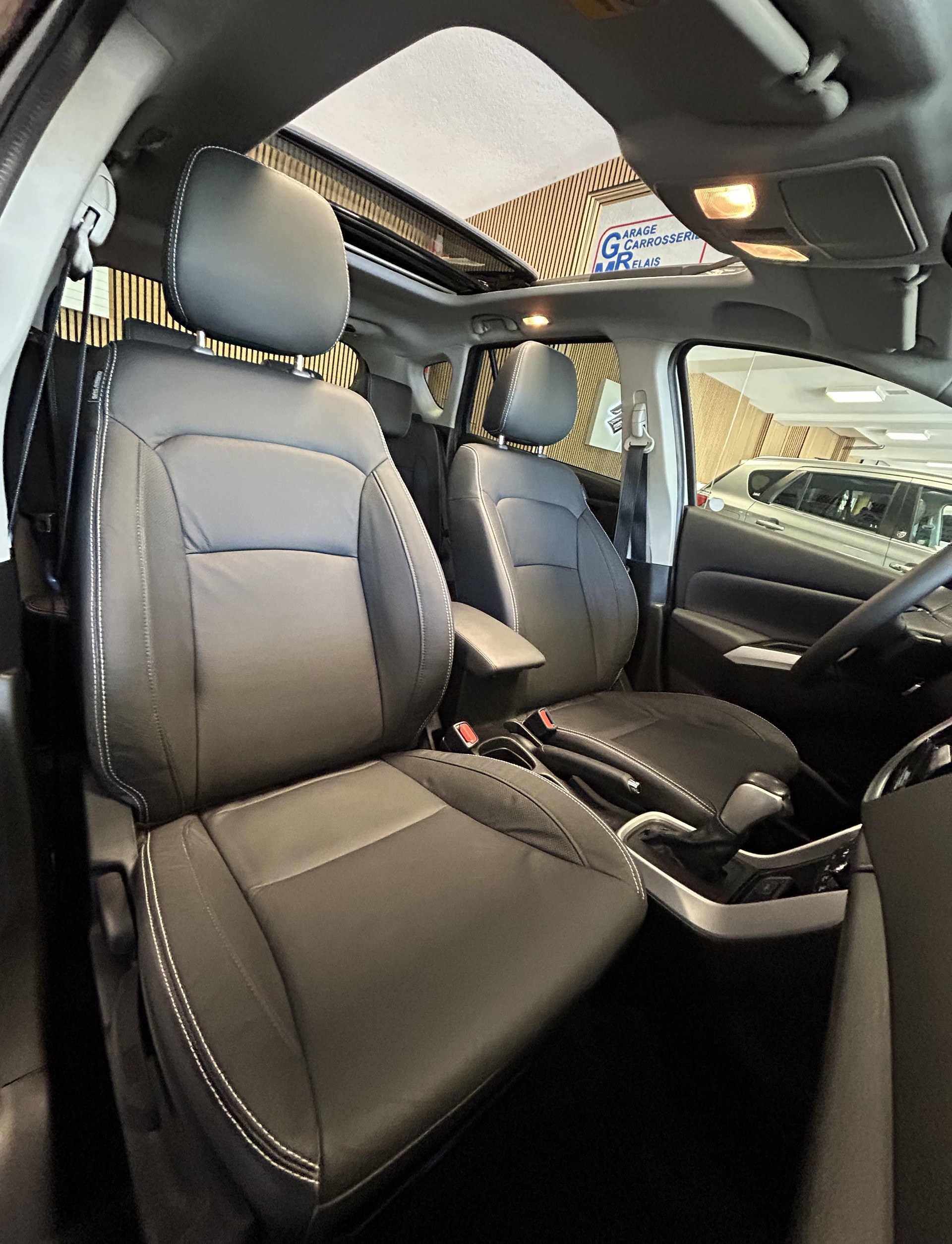 SUZUKI SX4 S-Cross 1.4 T Piz Sulai Top Hybrid 4x4-image-16