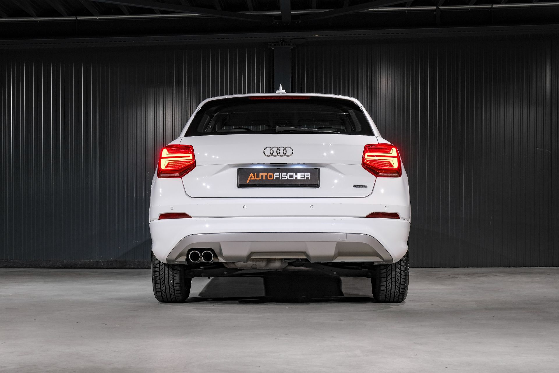 AUDI Q2 2.0 TDI quattro S-tronic Sport-image-5