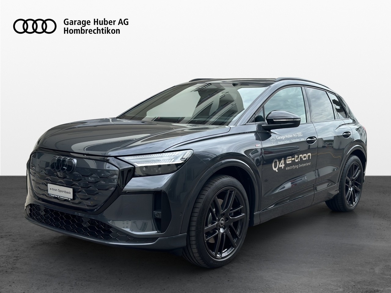 AUDI Q4 e-tron SUV quattro performance