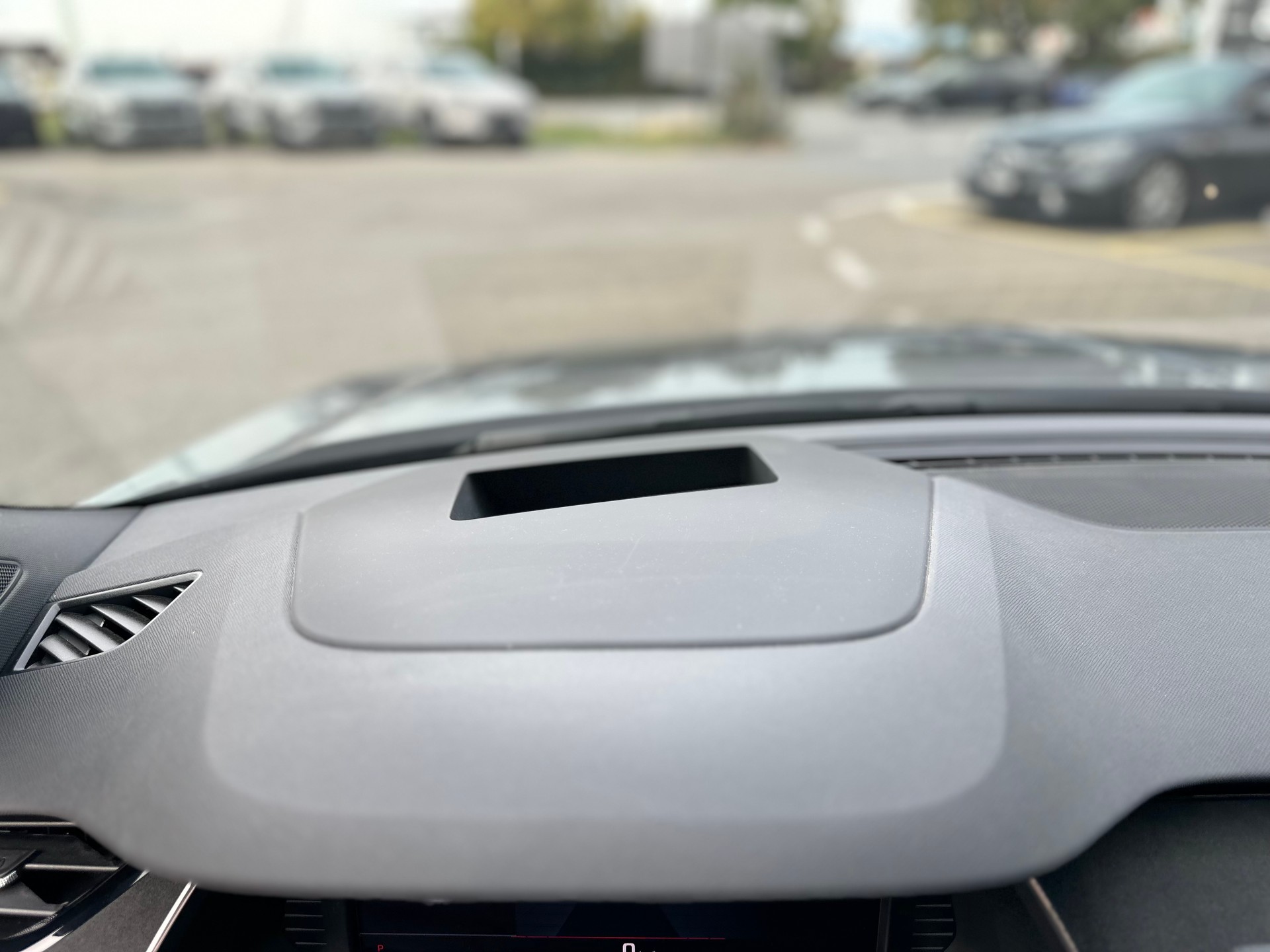 SKODA Octavia Combi 2.0 TSI DSG RS ° Vollausstattung °-image-17