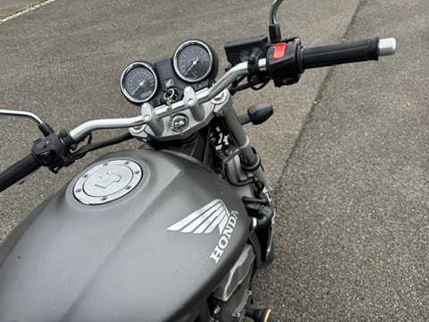 HONDA CB 900 F Hornet-image-3