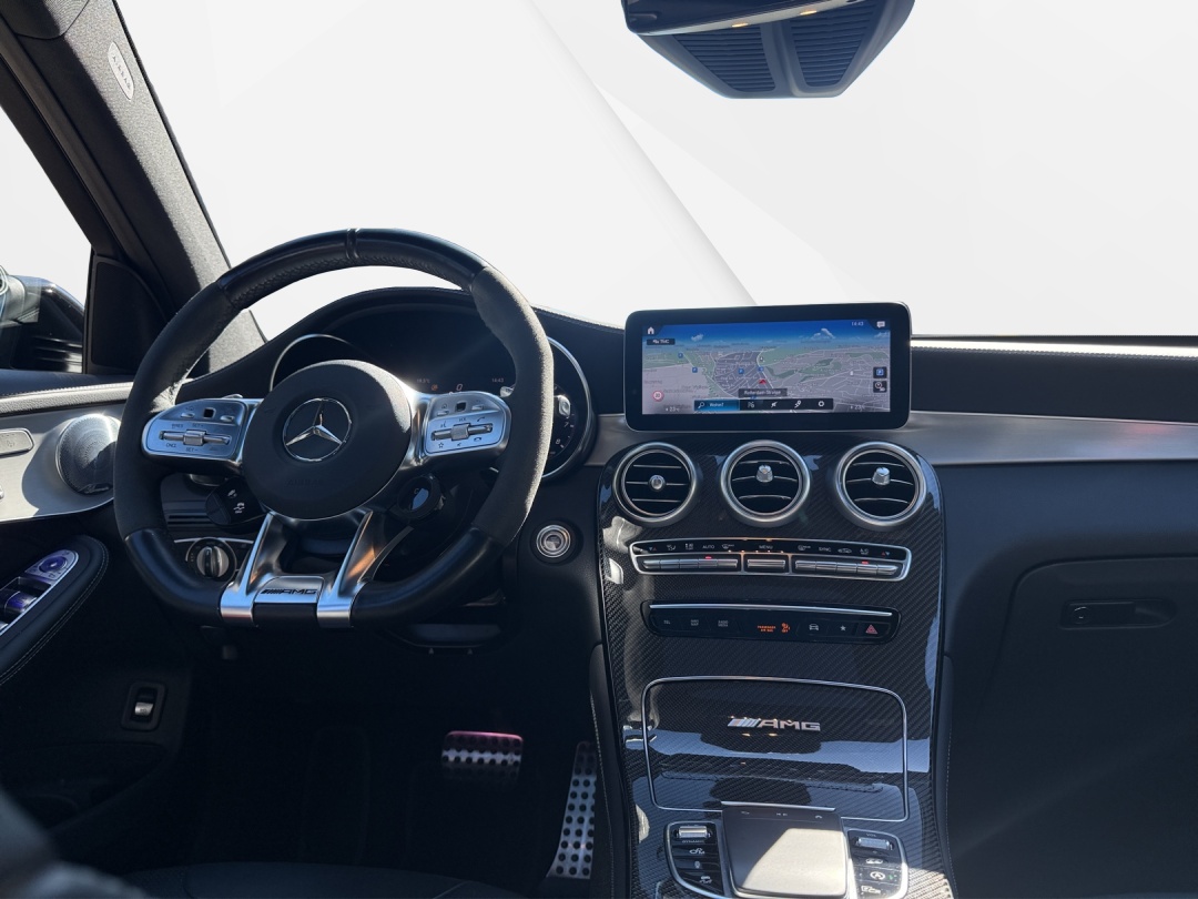 MERCEDES-BENZ GLC 63 S AMG 4Matic 9G-Tronic-image-9